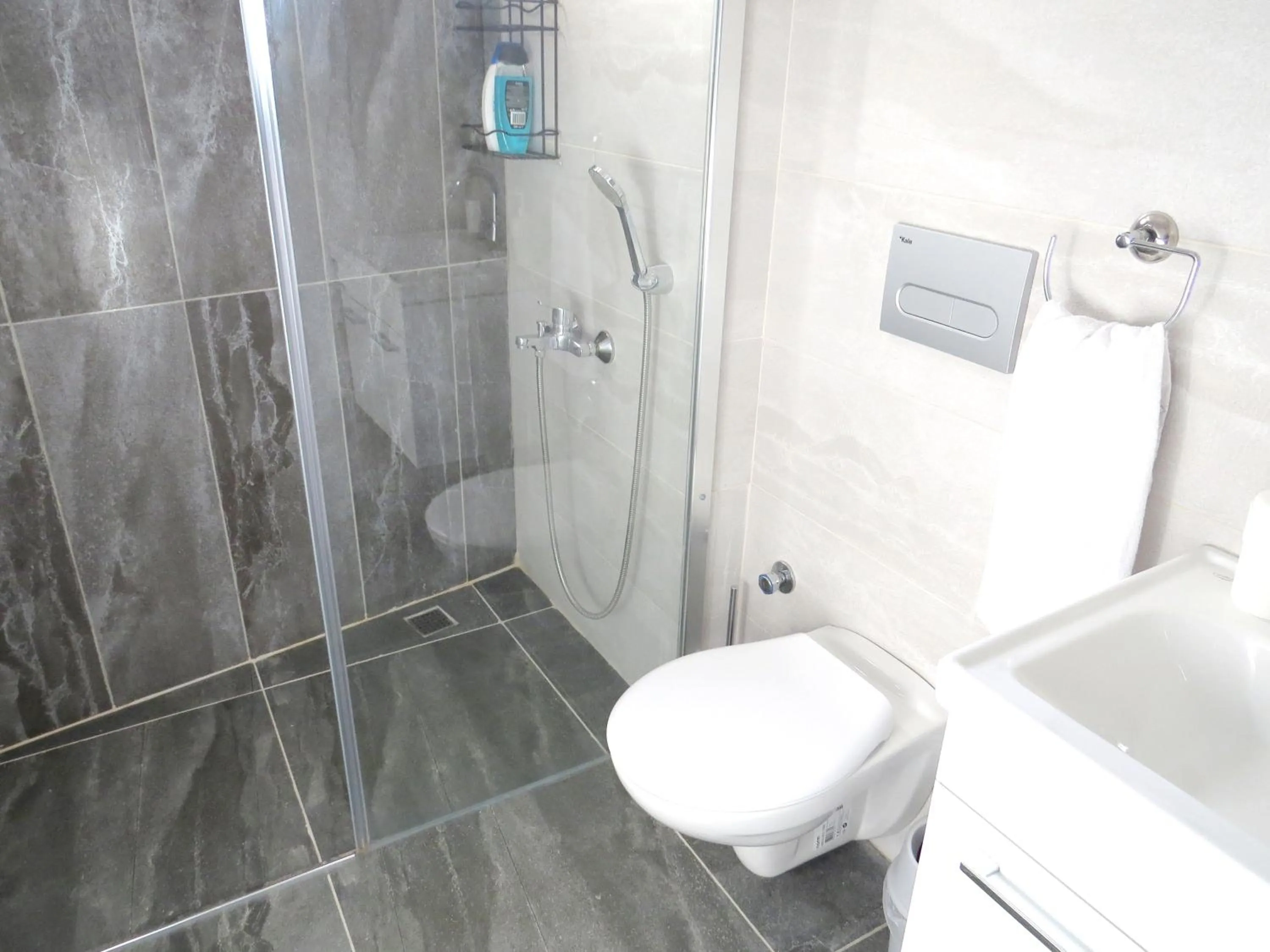 Bathroom in Istanberry - Paradise Apartments