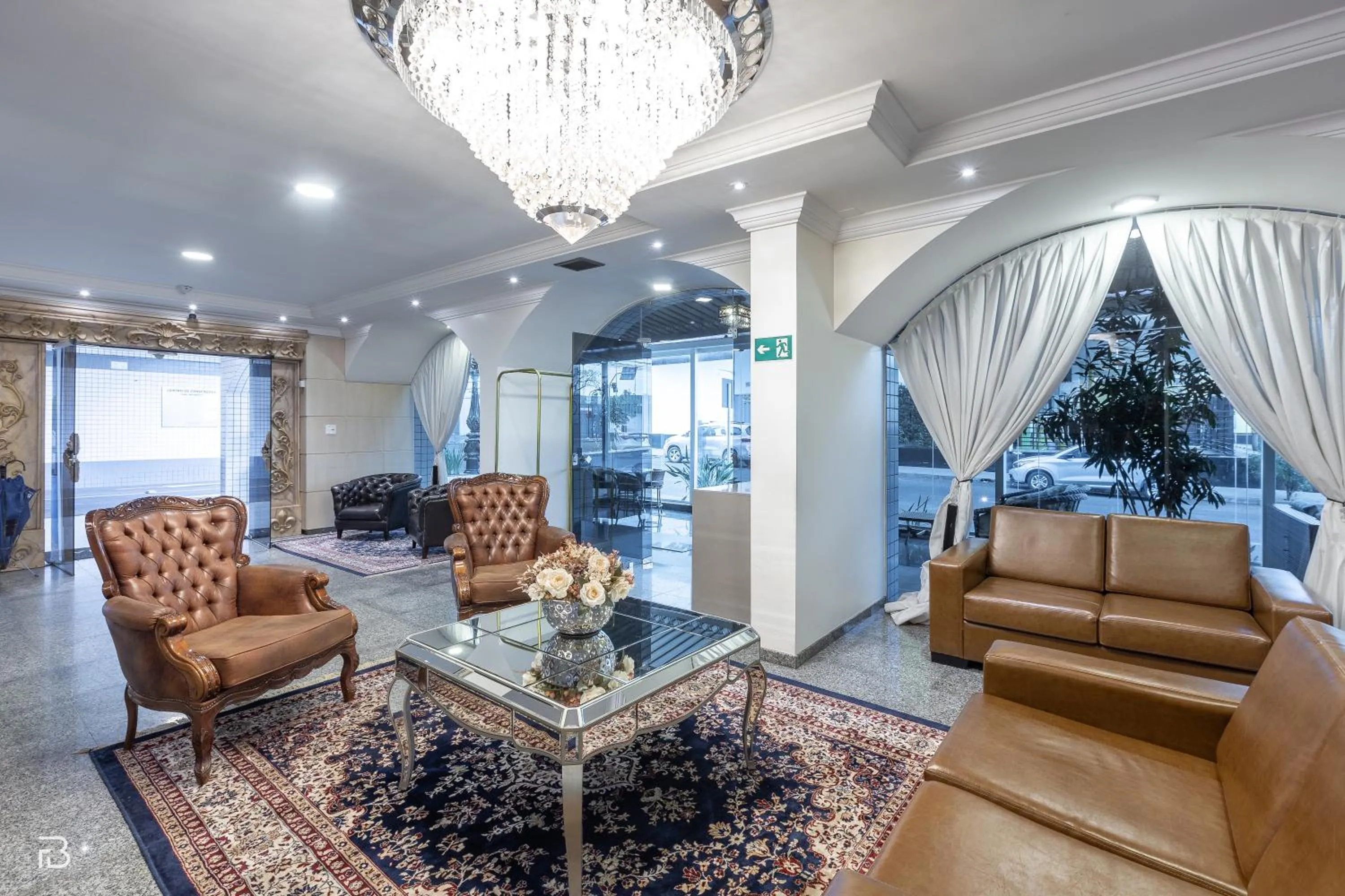 Lobby or reception in Porto Minas Hotel e Convenções