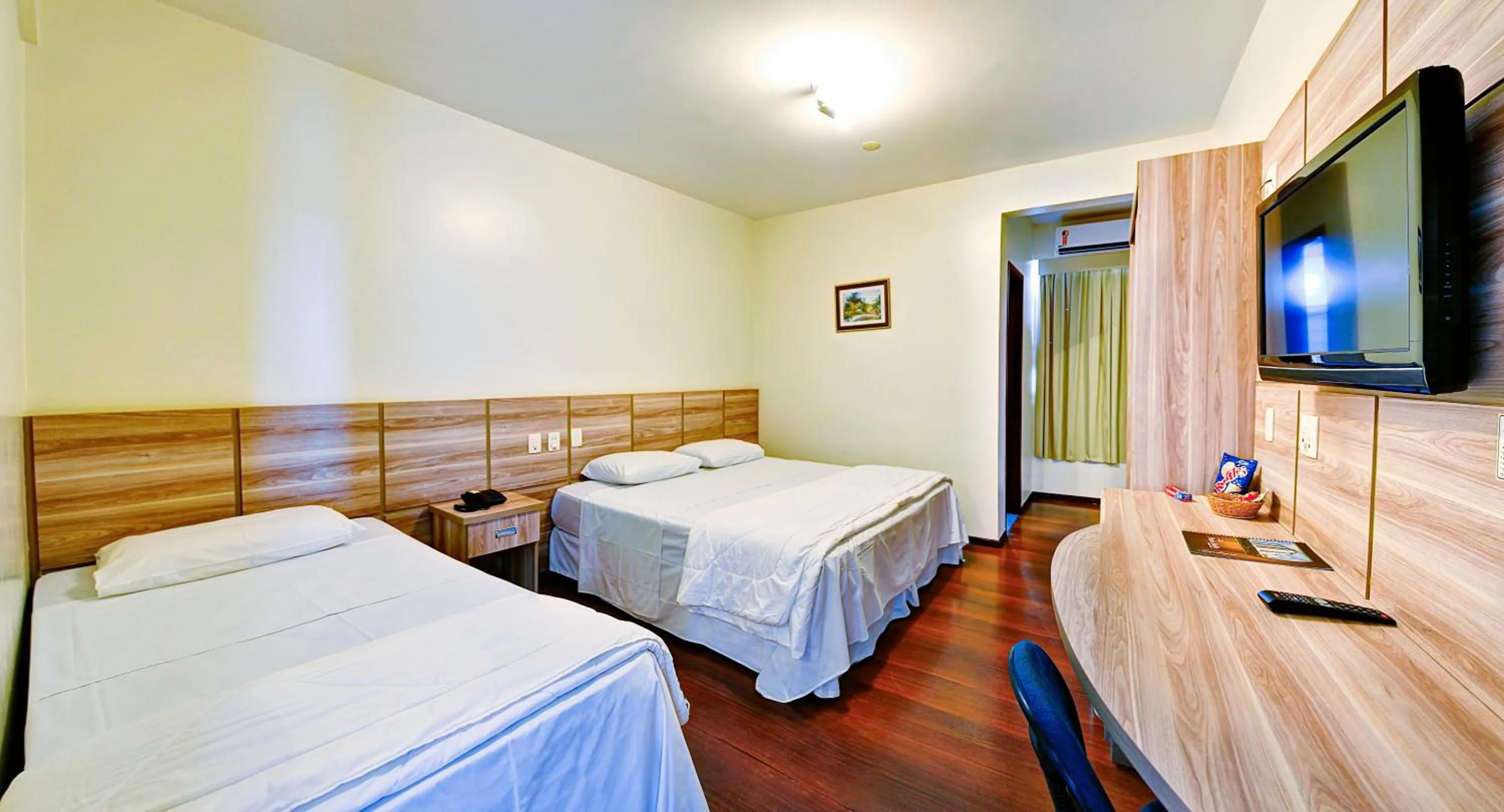 Bed in Porto Minas Hotel e Convenções