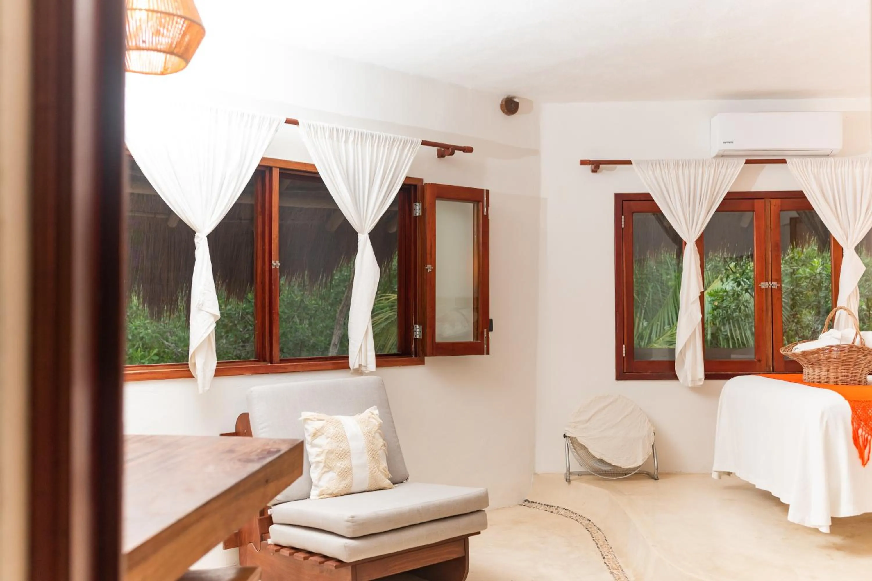 Photo of the whole room, Bed in Casa Takywara