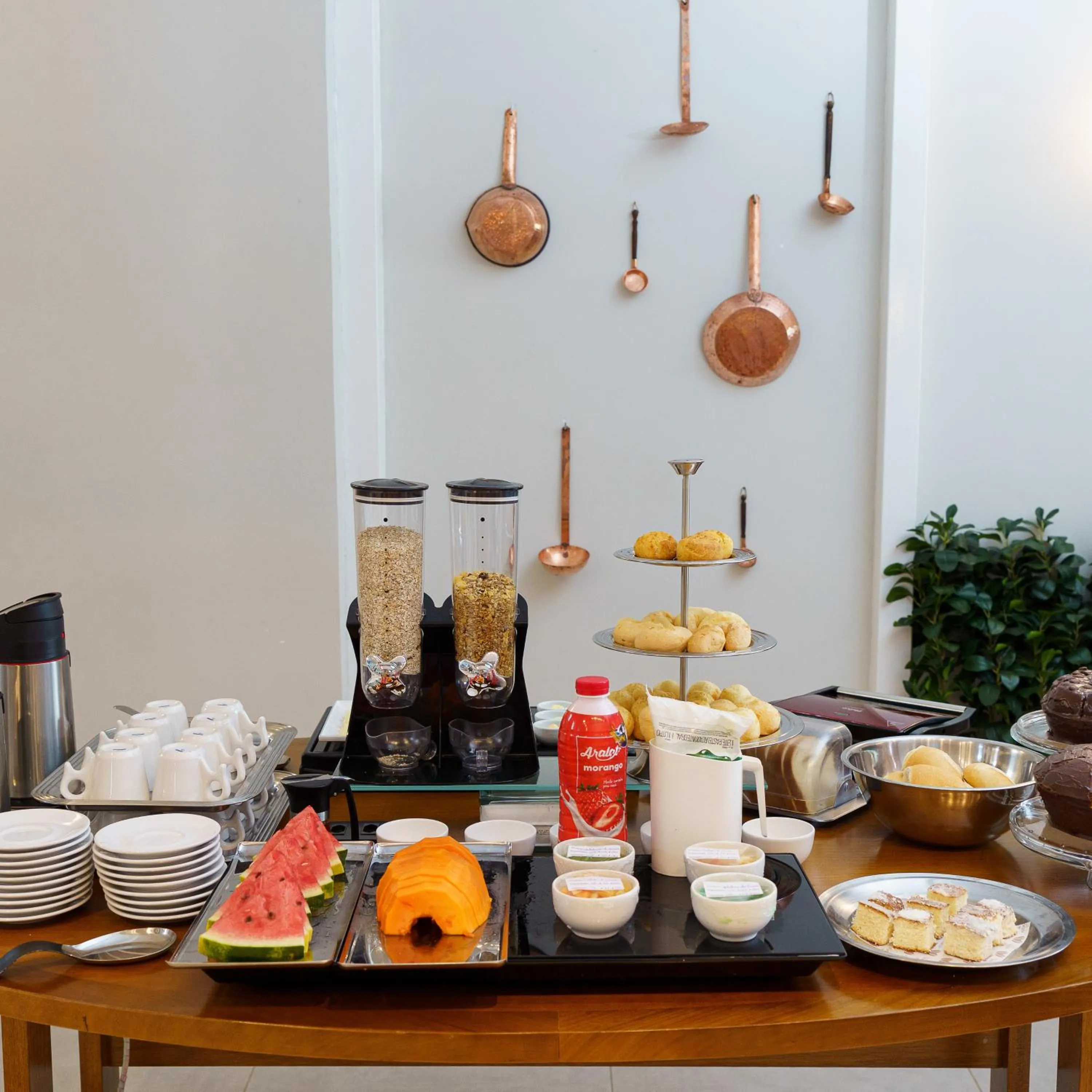 Buffet breakfast in Hotel Maraja