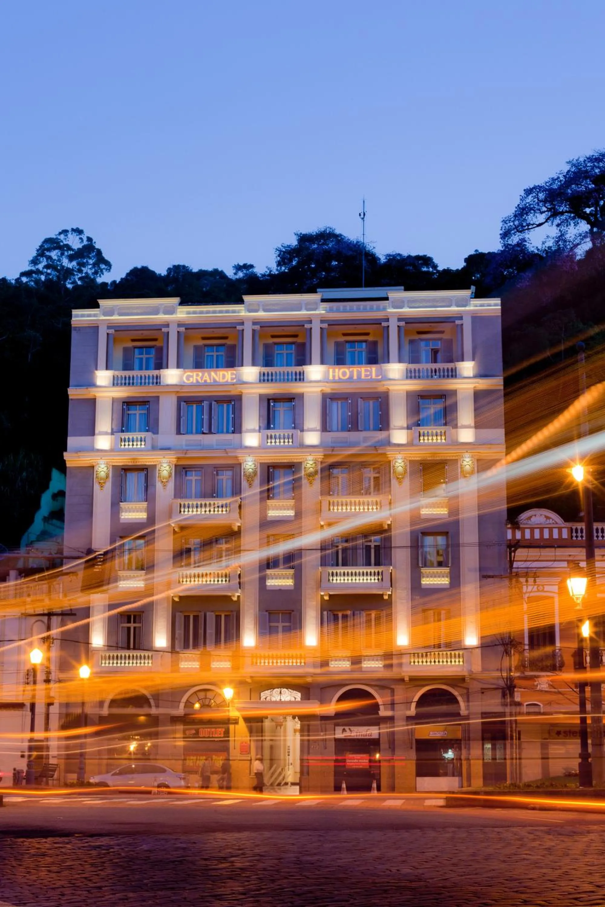Facade/entrance in Grande Hotel Petrópolis