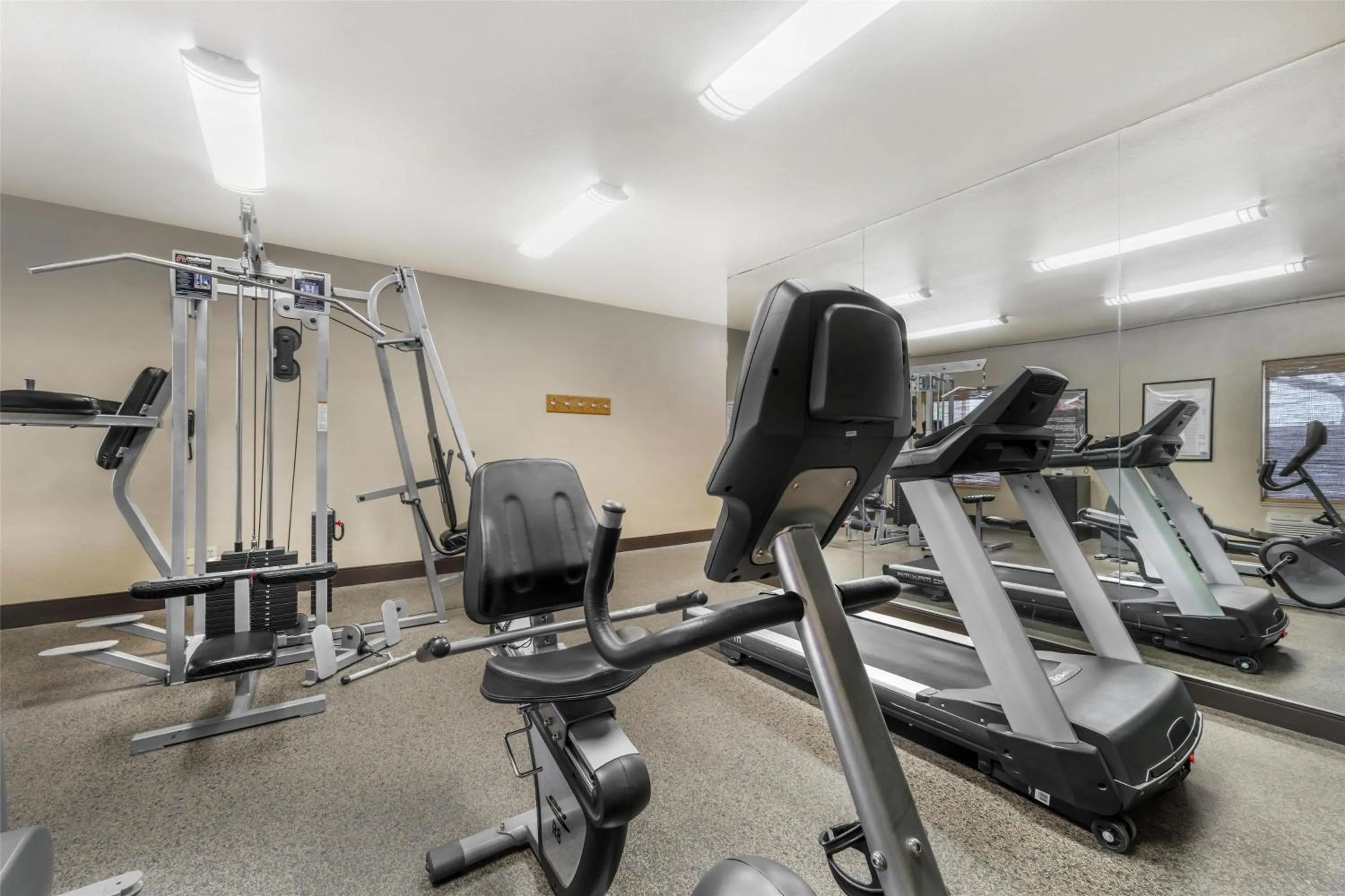 Fitness centre/facilities in Best Western Plus Winslow Inn