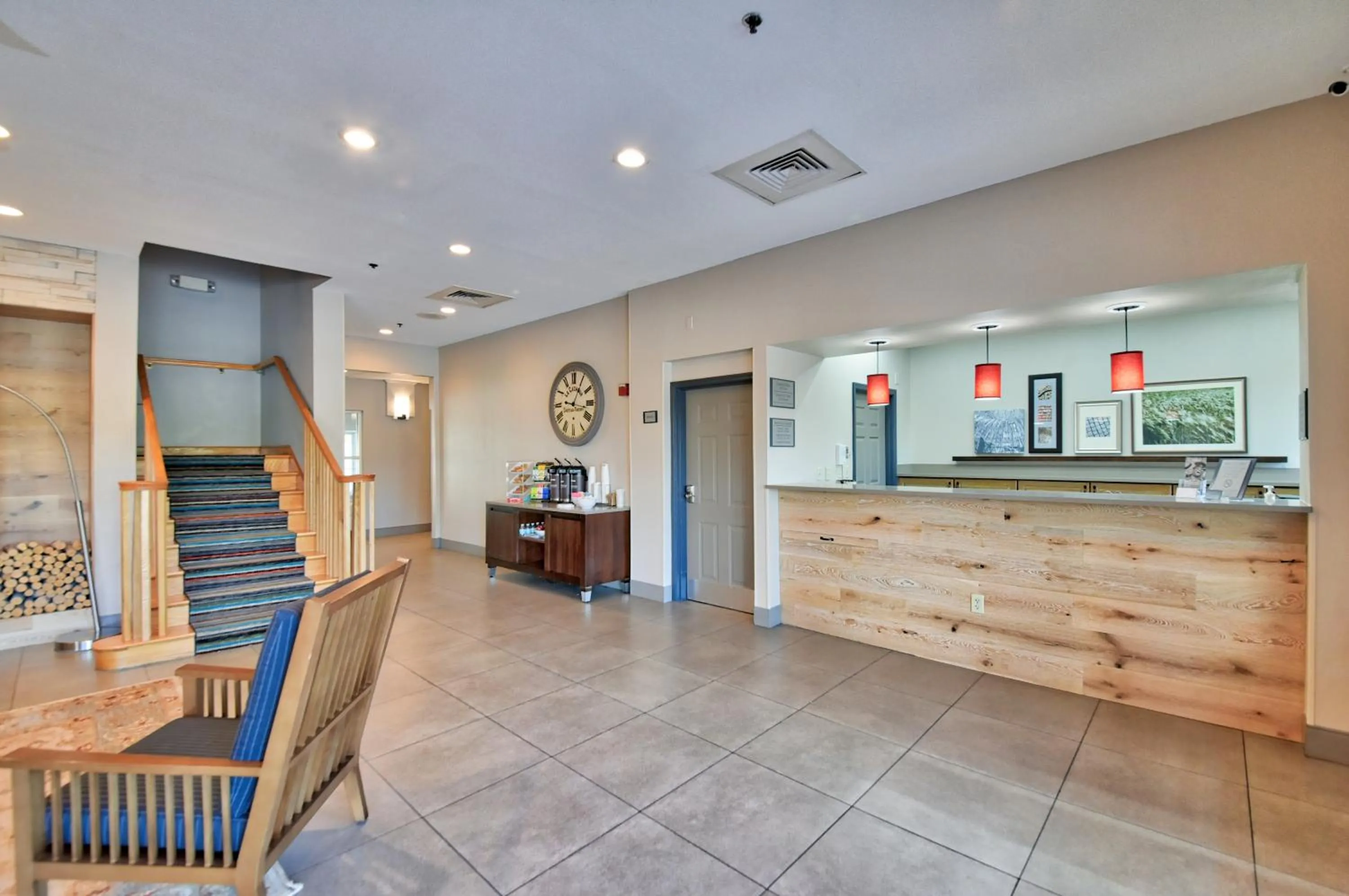 Lobby or reception in Country Inn & Suites by Radisson Ocala Southwest