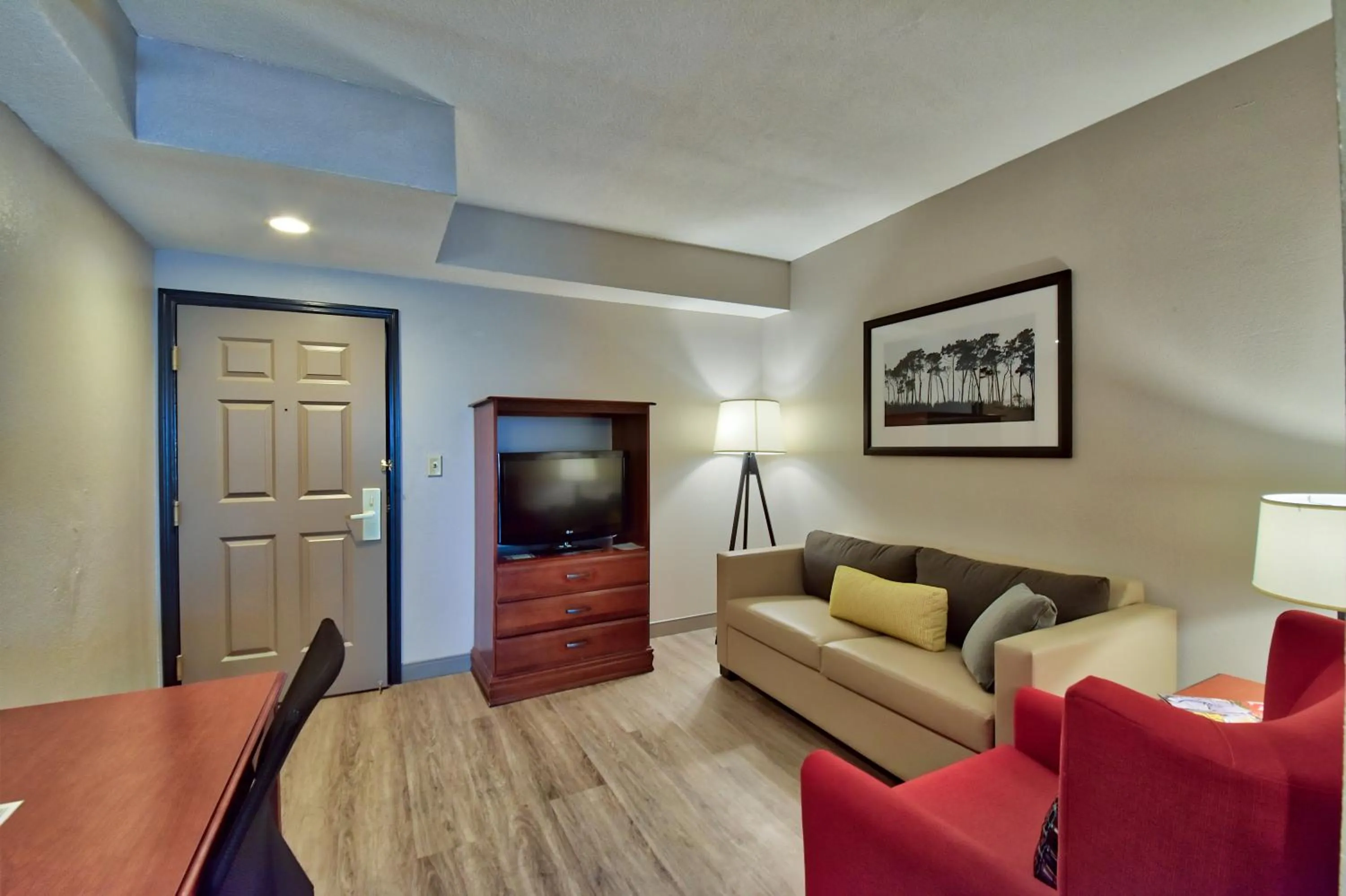 Living room in Country Inn & Suites by Radisson Ocala Southwest