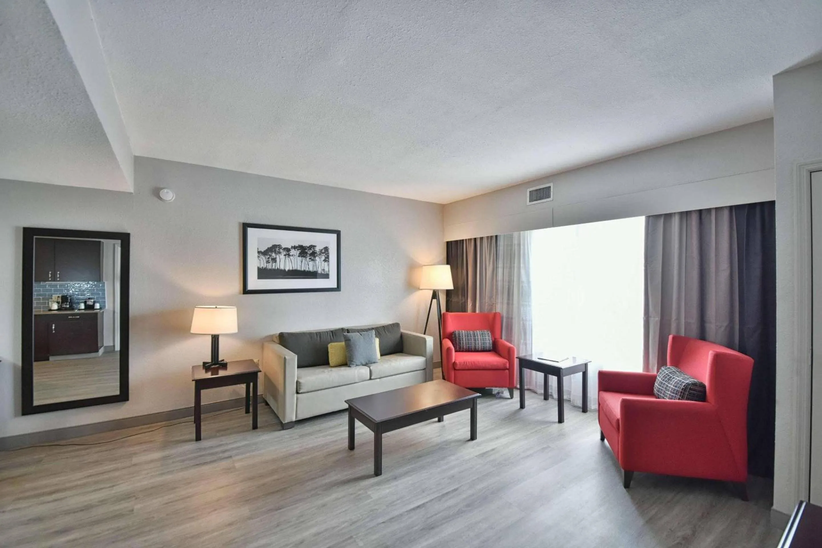 Bedroom in Country Inn & Suites by Radisson, Ocala Southwest