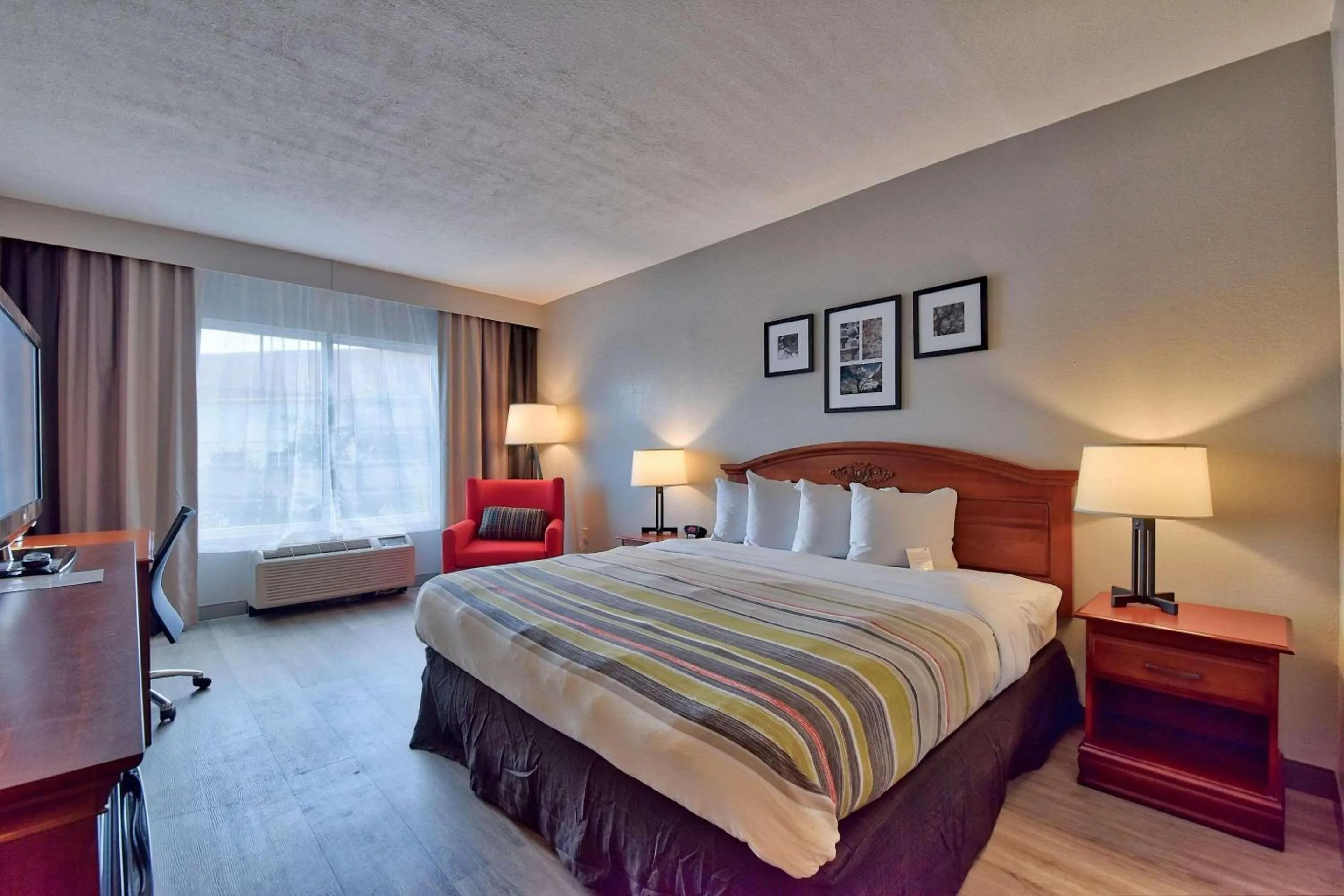 Bedroom, Bed in Country Inn & Suites by Radisson Ocala Southwest