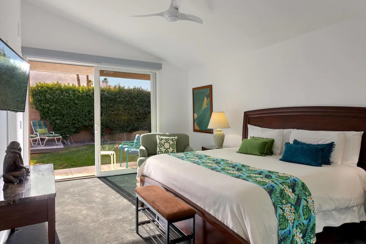 Bed in Sundance Villas by Private Villa Management