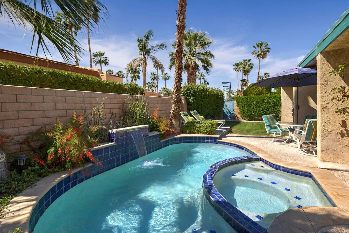 Sundance Villas by Private Villa Management