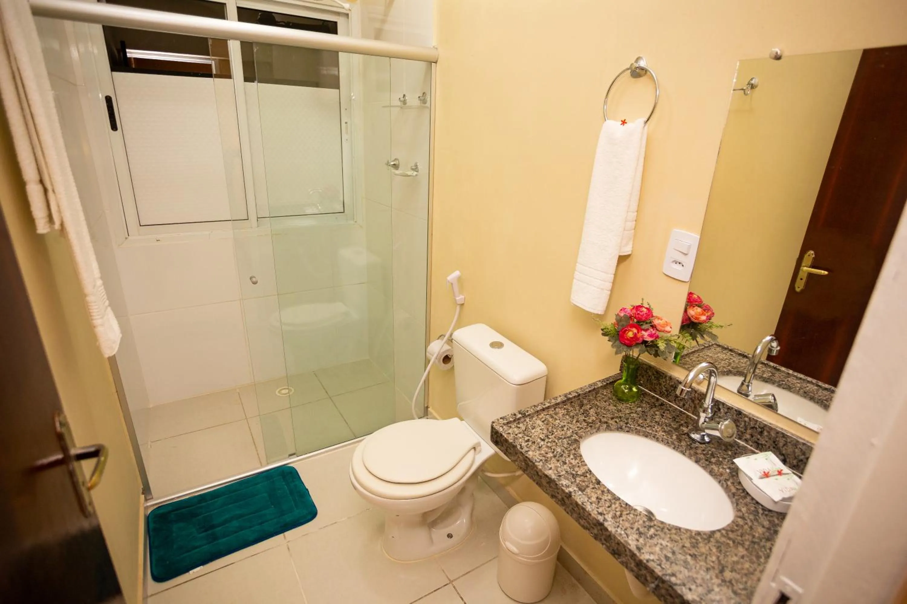 Bathroom in Pousada o Caribe de Maragogi