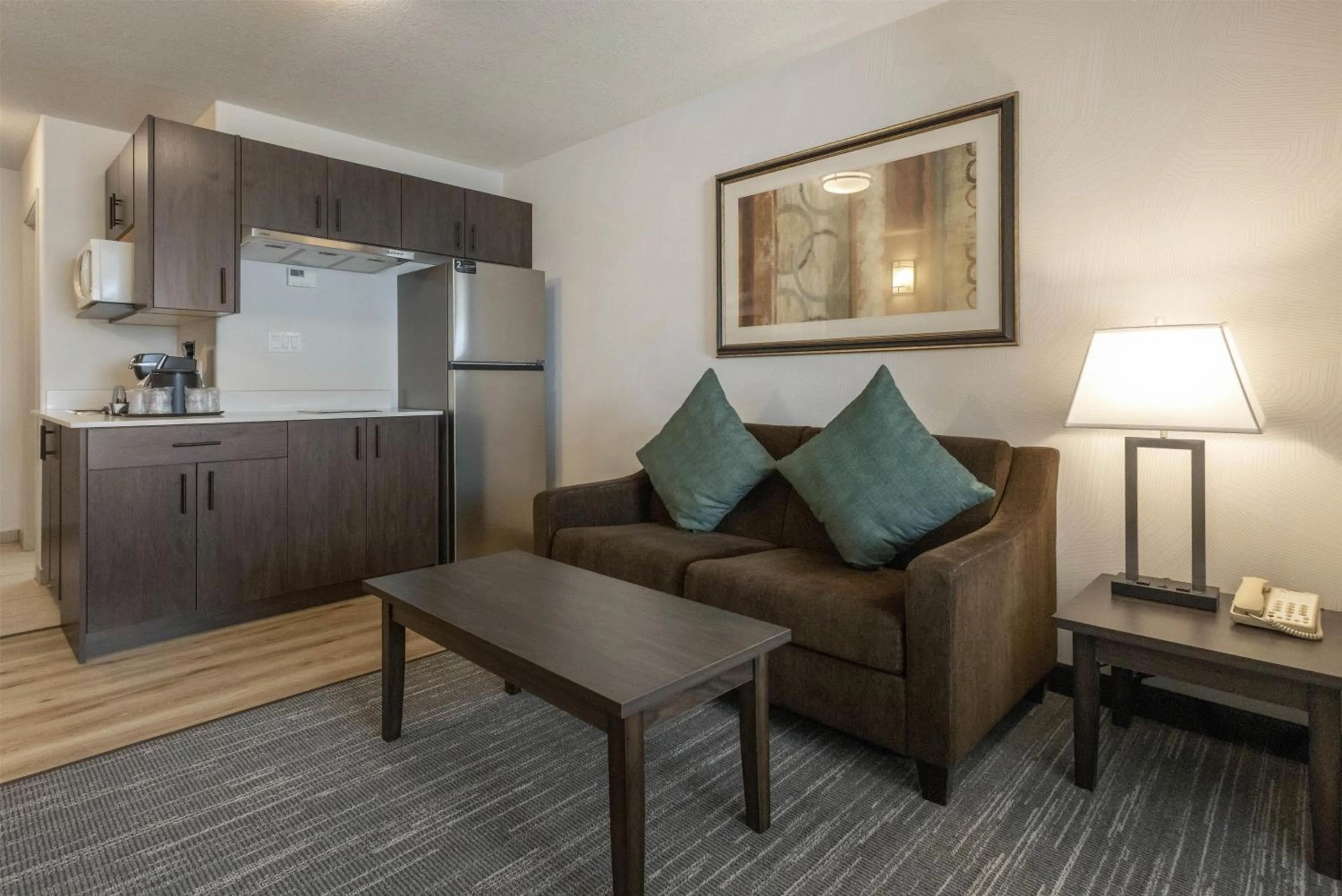 Bedroom in Best Western Dawson Creek