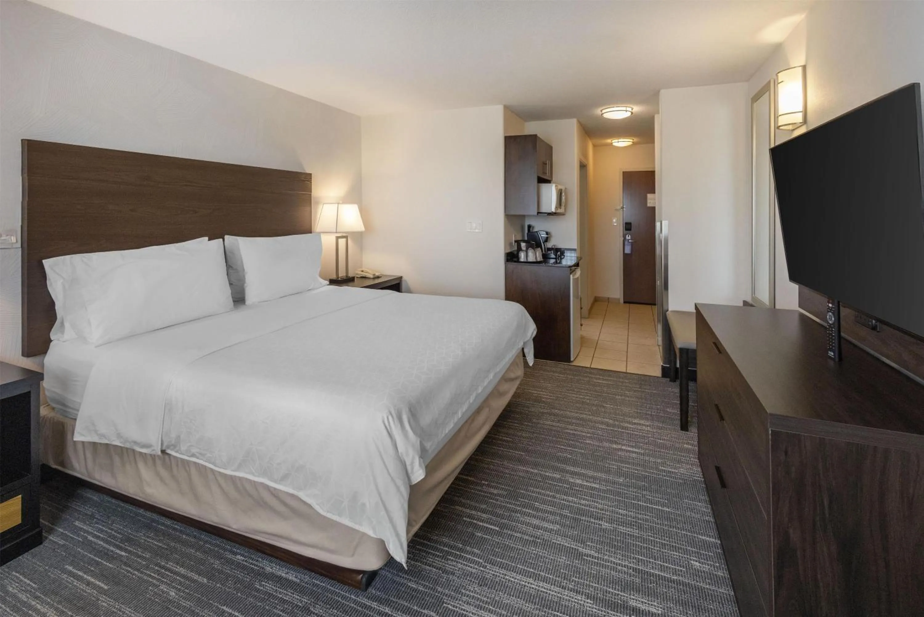 Bedroom, Bed in Best Western Dawson Creek