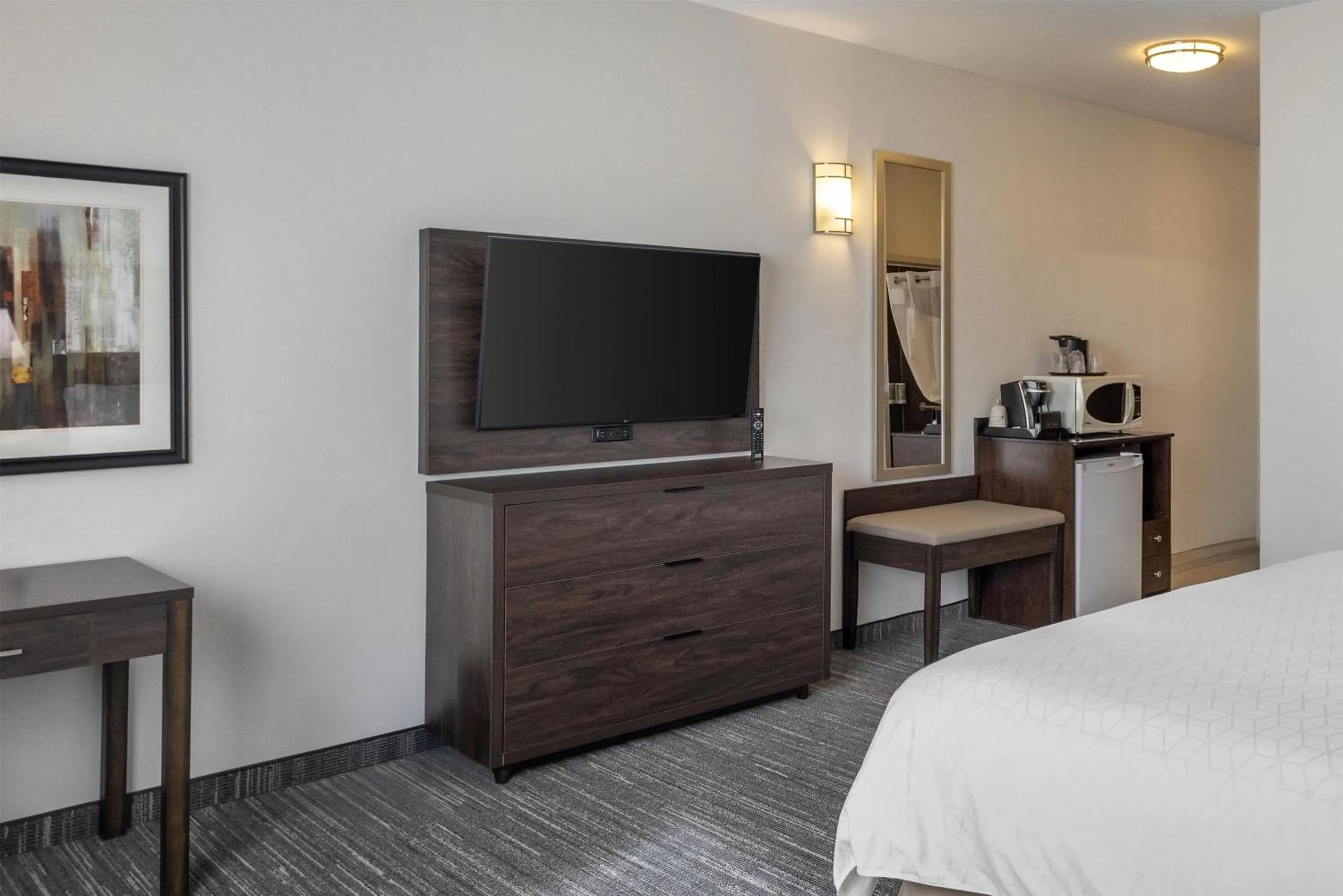 Bedroom, Bed in Best Western Dawson Creek