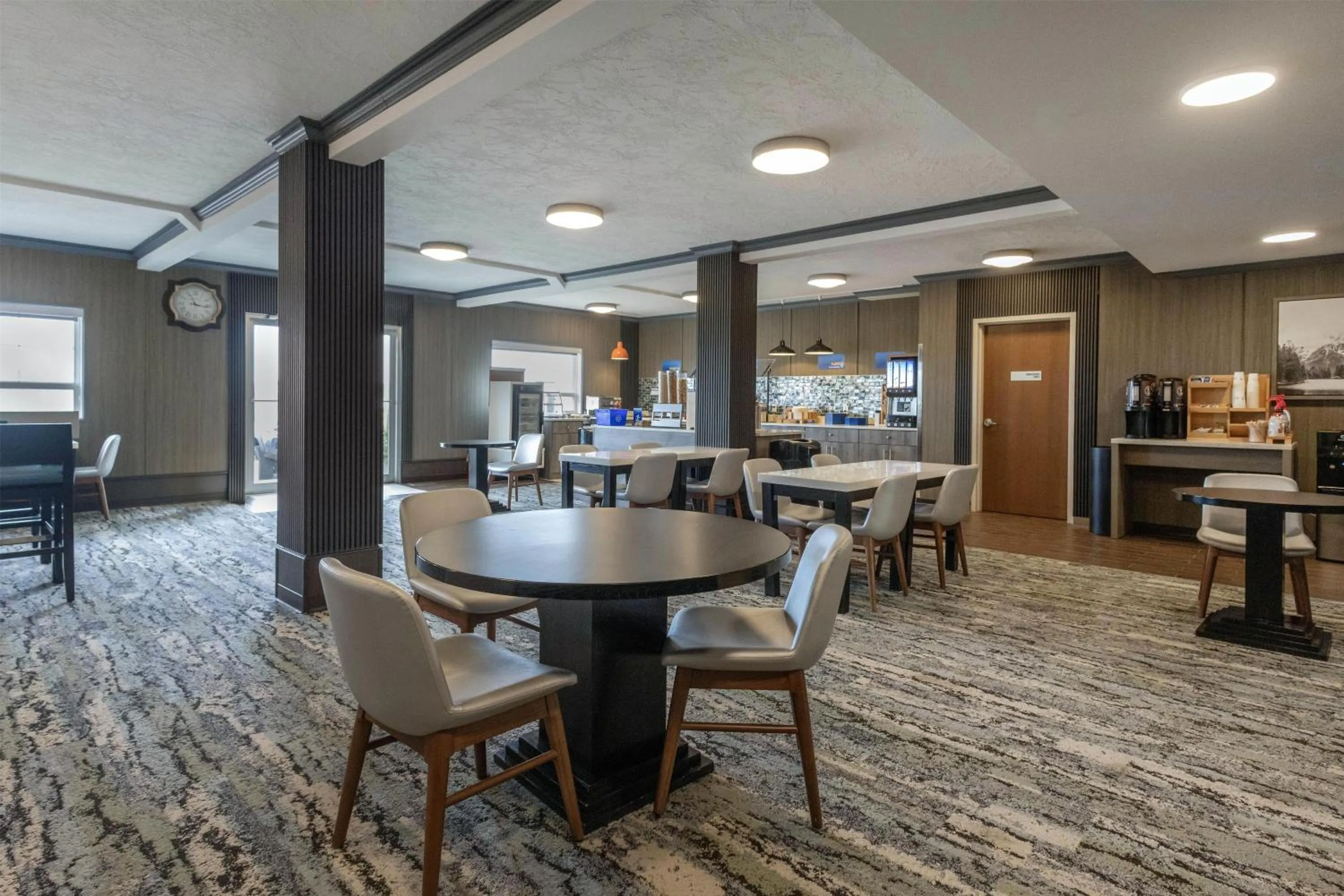 Breakfast in Best Western Dawson Creek