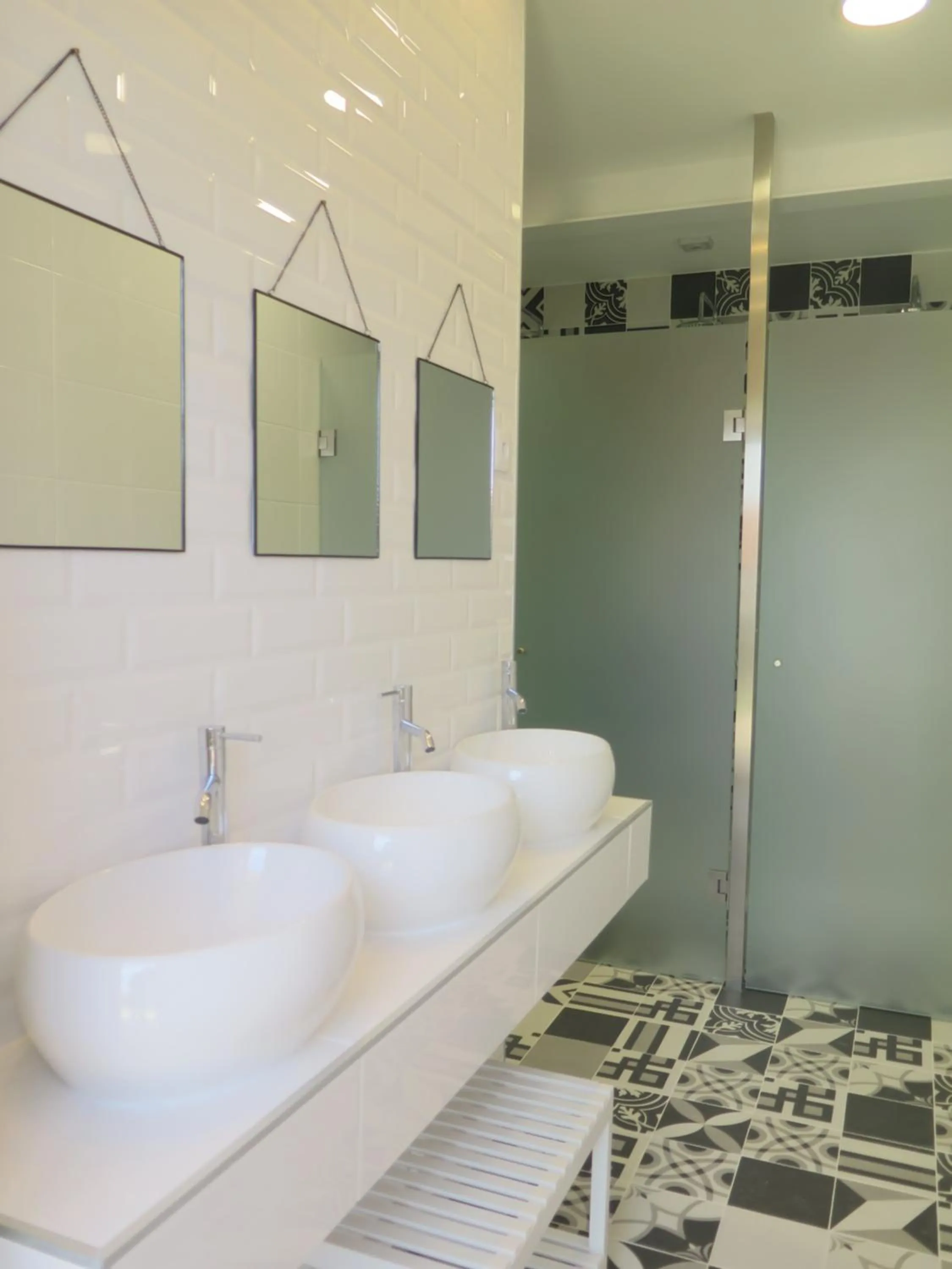 Penedo da Saudade Suites & Hostel