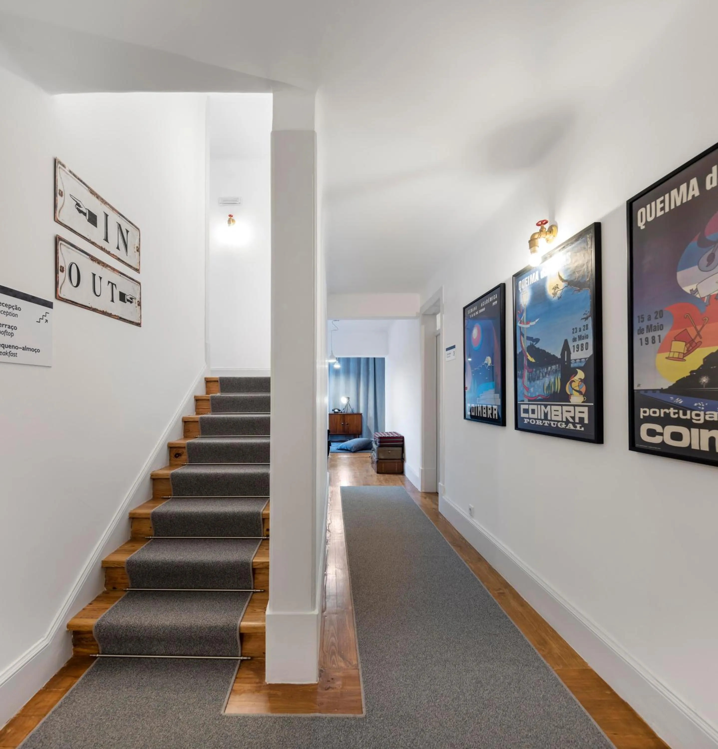 Penedo da Saudade Suites & Hostel