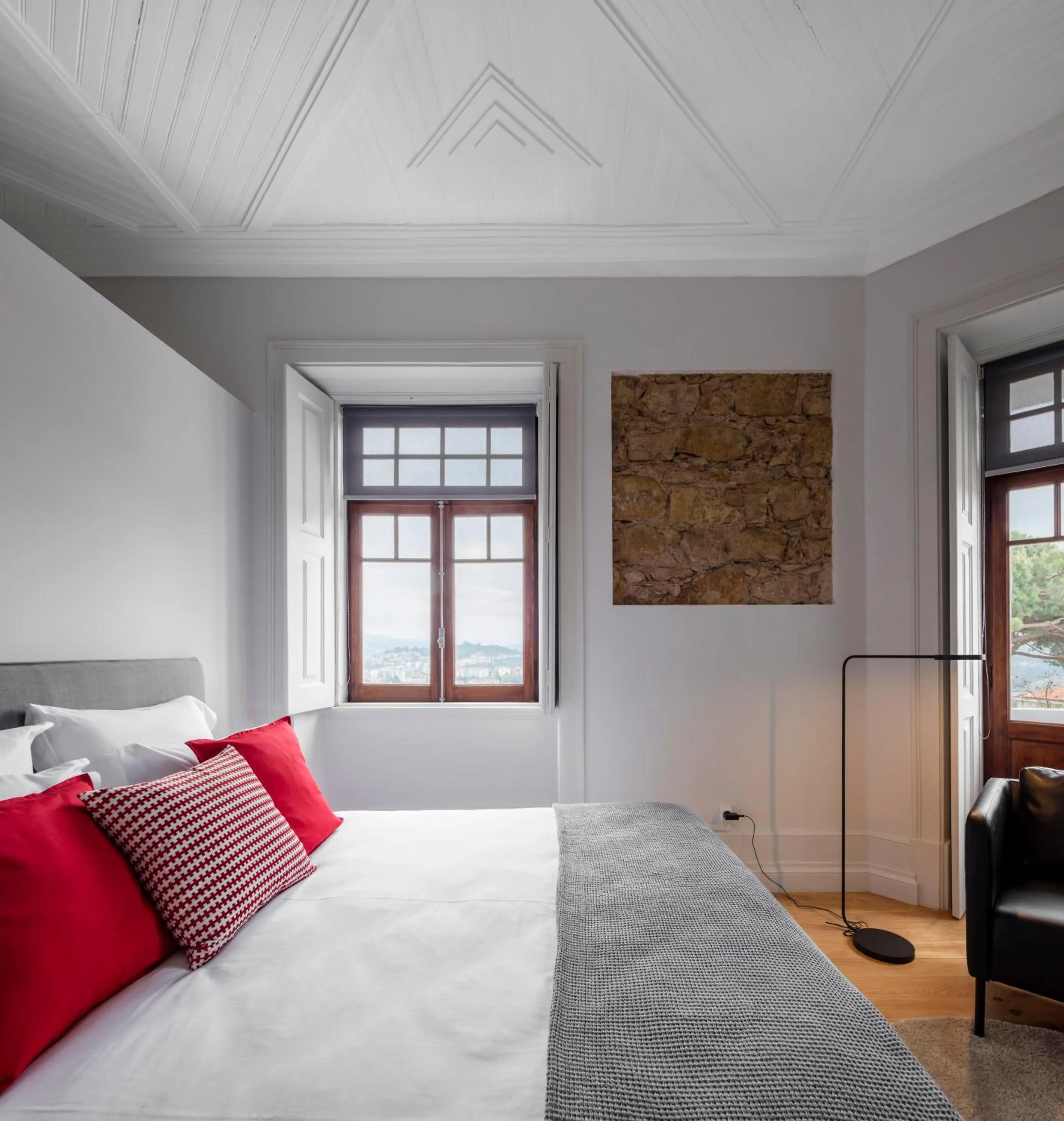 Bed in Penedo da Saudade Suites & Hostel