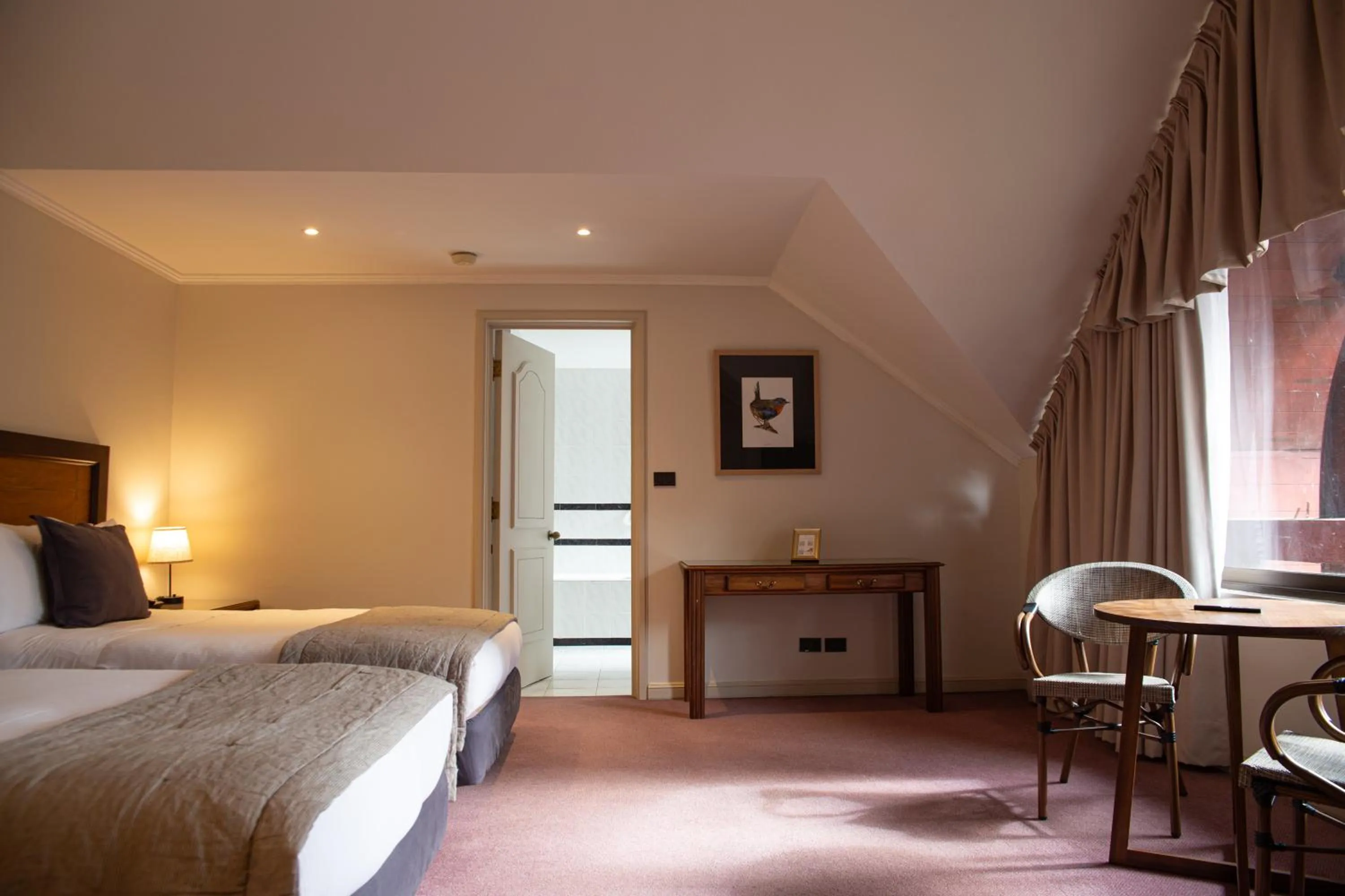 Photo of the whole room, Bed in Hotel Puerta del Sur