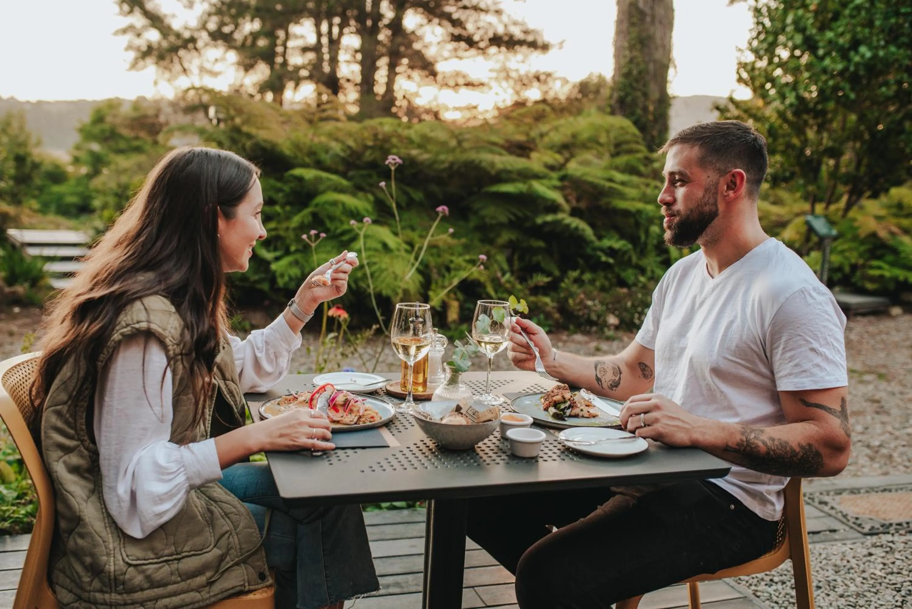 Restaurant/places to eat in Hotel Puerta del Sur