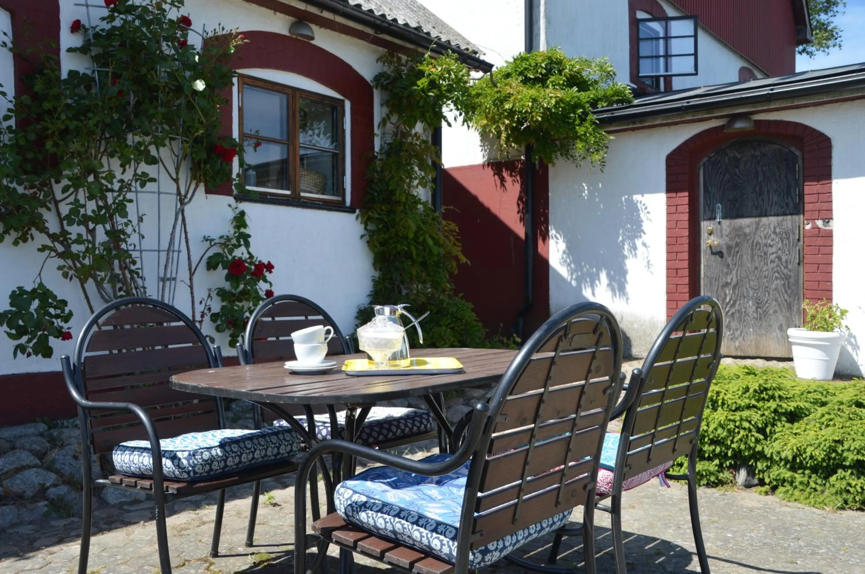 Breakfast in Gårdshotellet