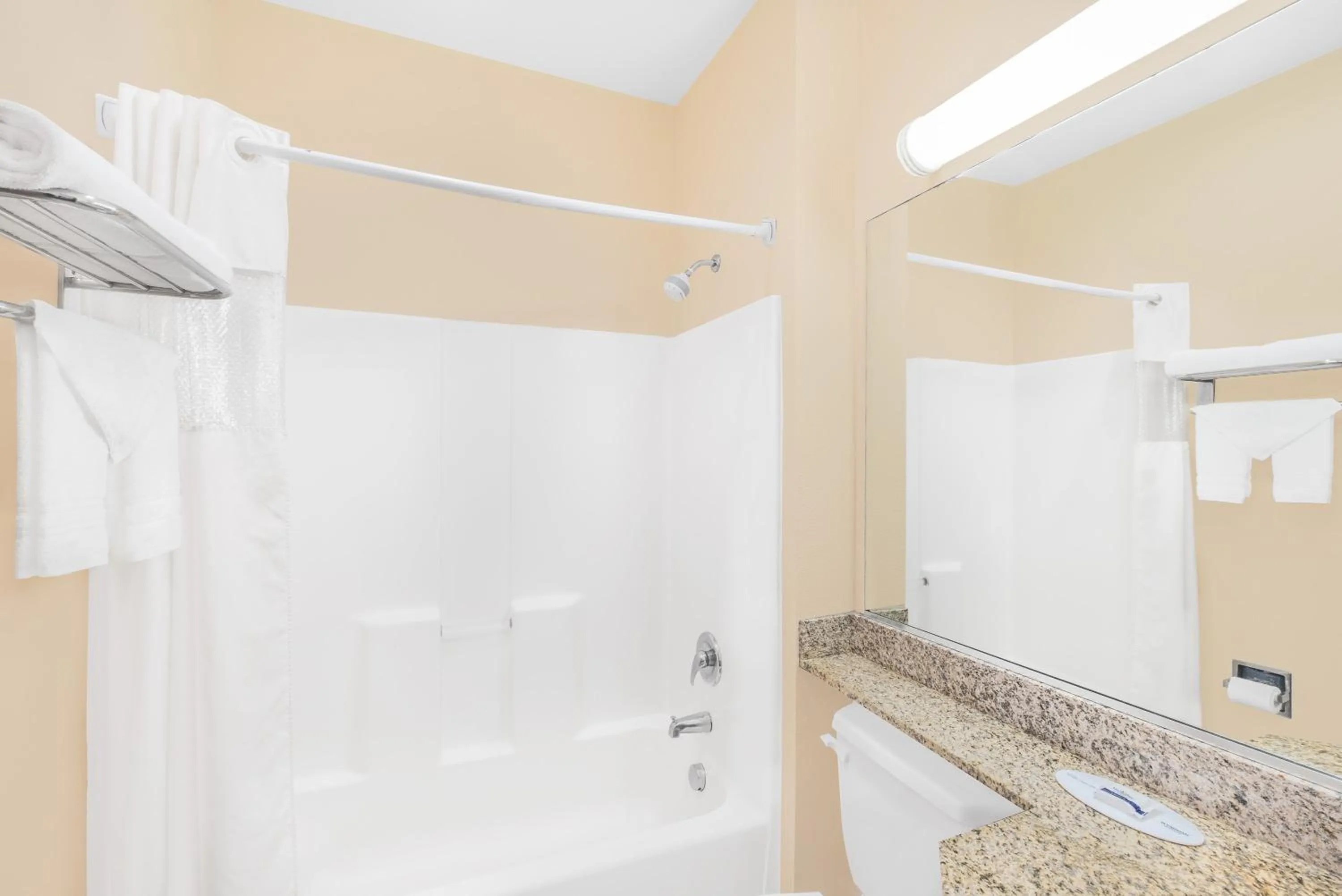 Microtel Inn & Suites by Wyndham Corpus Christi/Aransas Pass