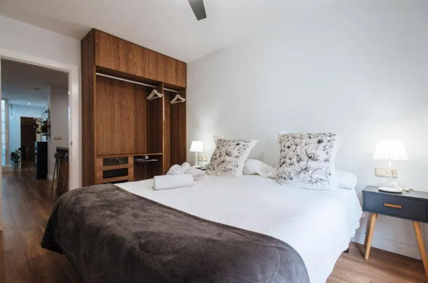 Bed in DreamsApt Sagasta