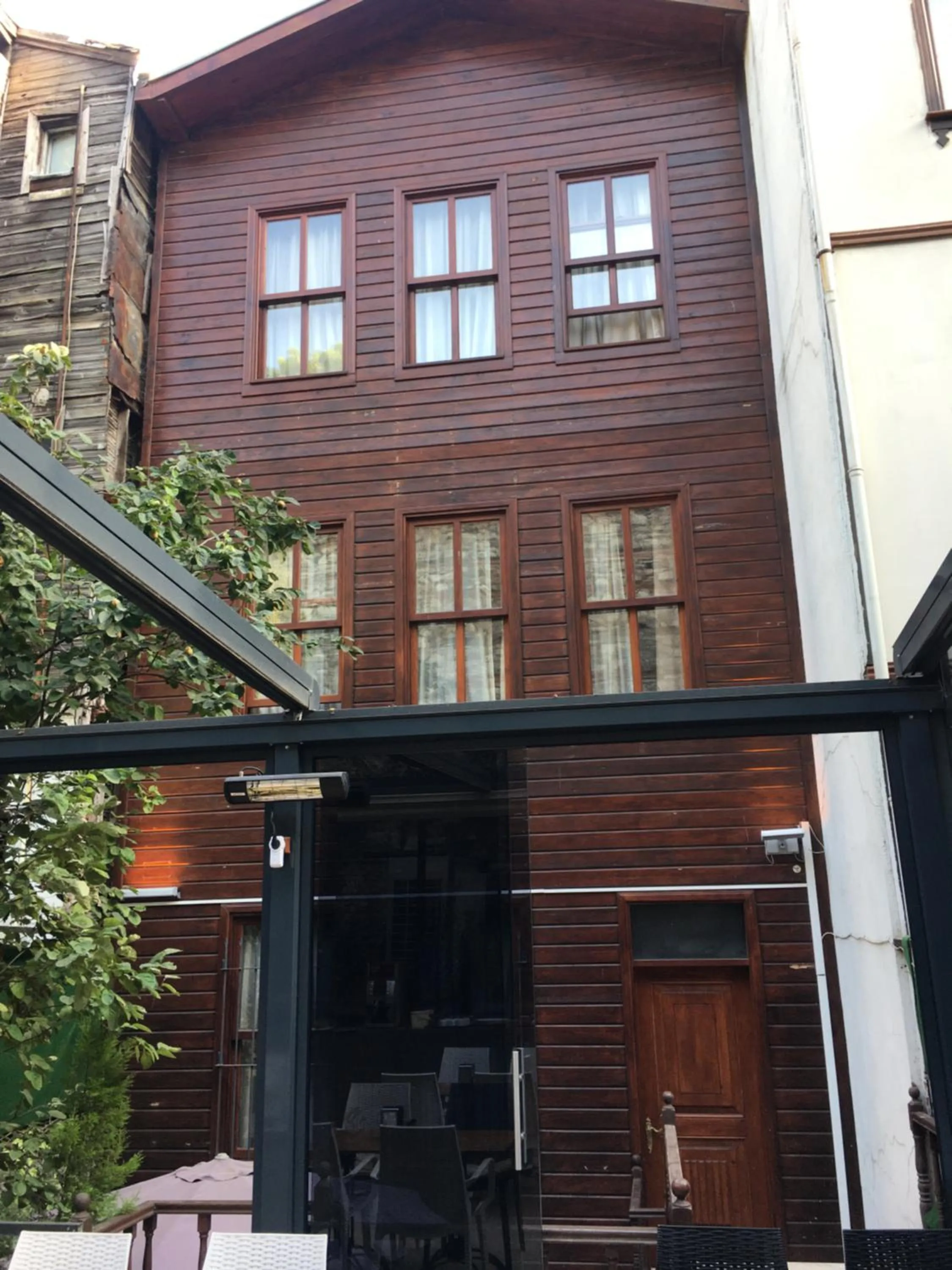 Property Building in Nuray Hotel