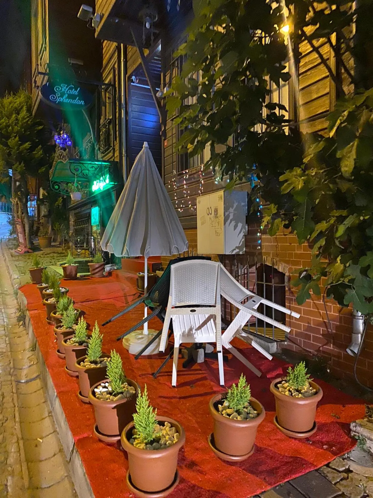 Property building in Nuray Hotel