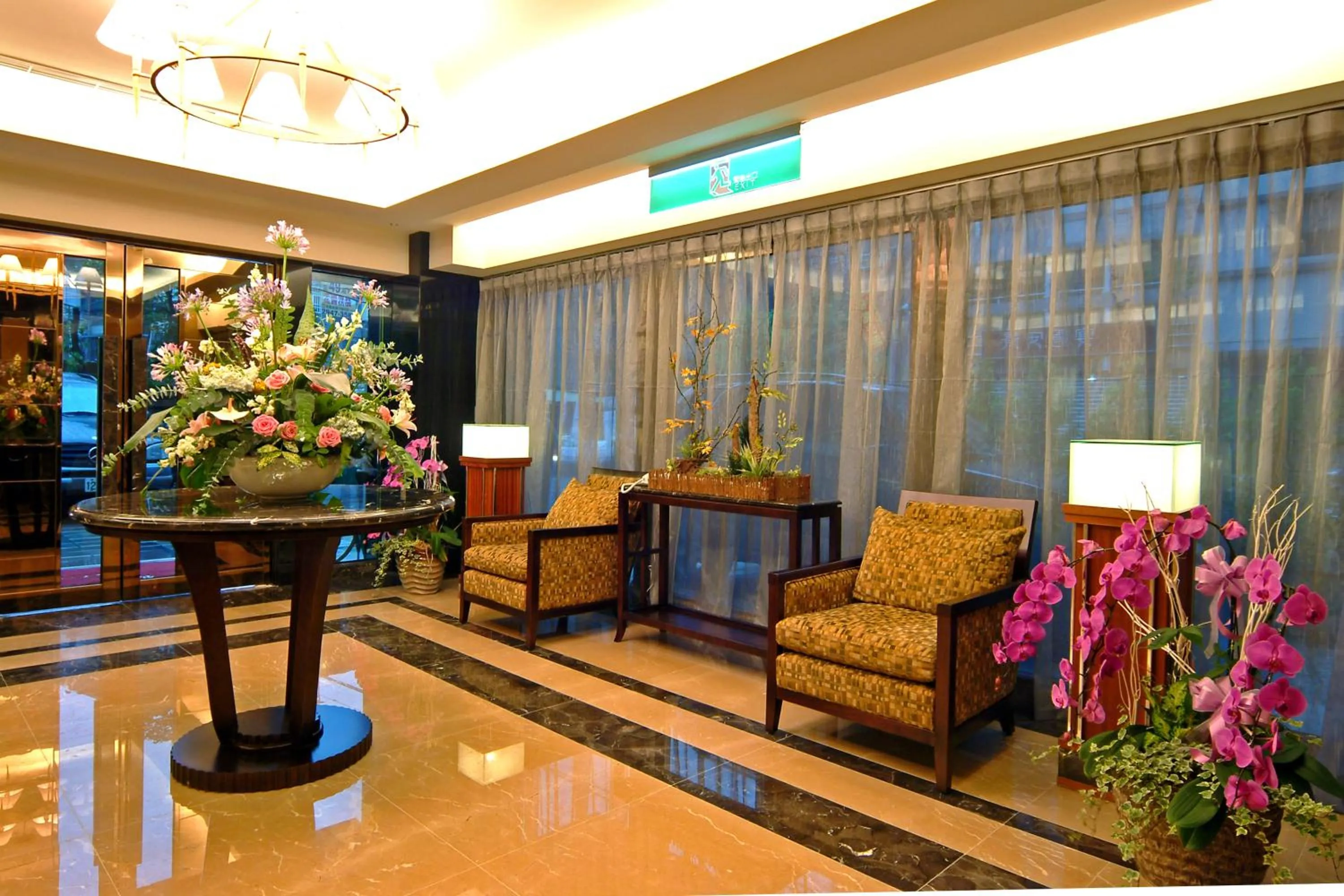 Lobby or reception in Jingan Classic Inn