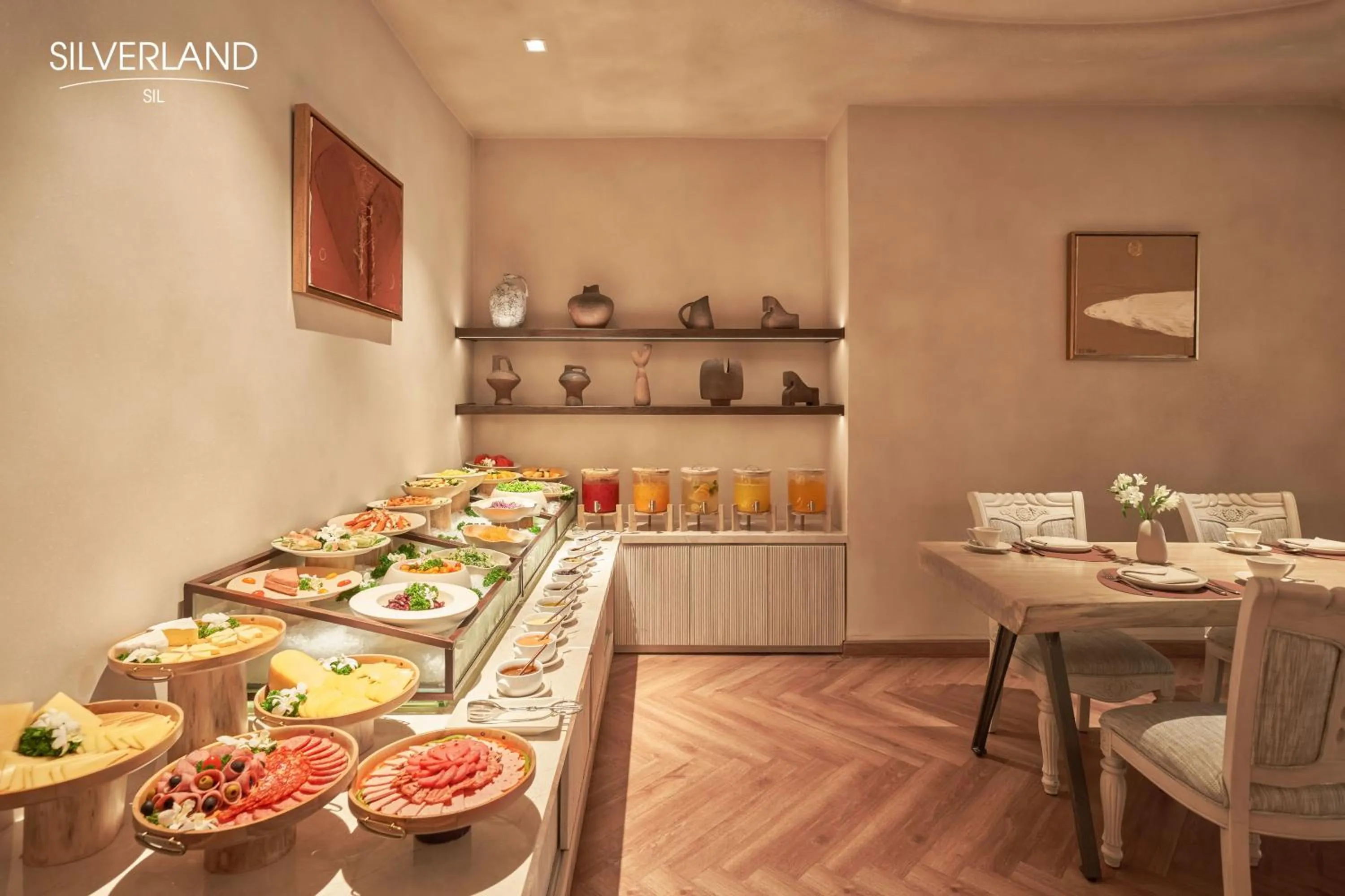 Buffet breakfast in Silverland Sil Hotel