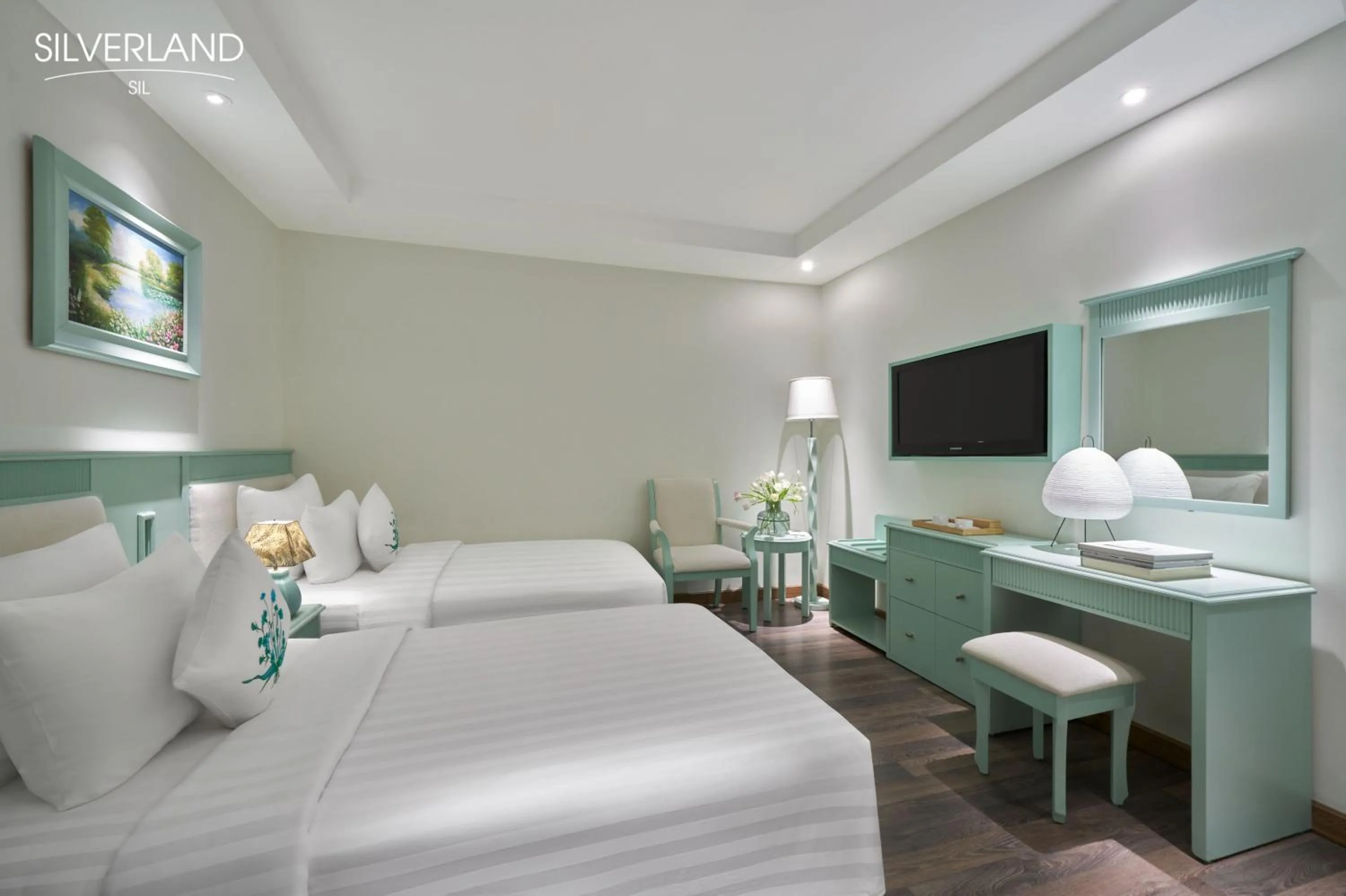 Bed in Silverland Sil Hotel