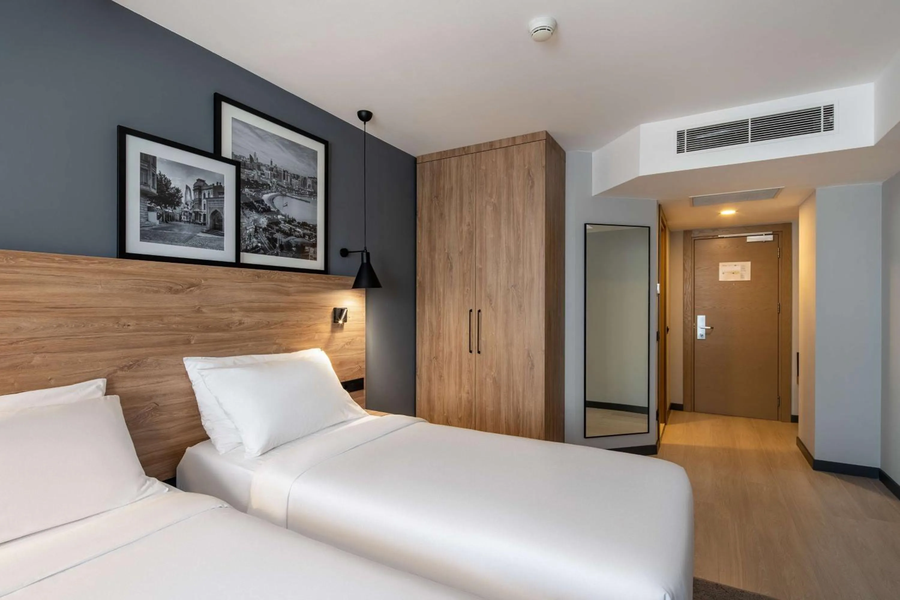 Bedroom, Bed in Radisson Hotel Baku