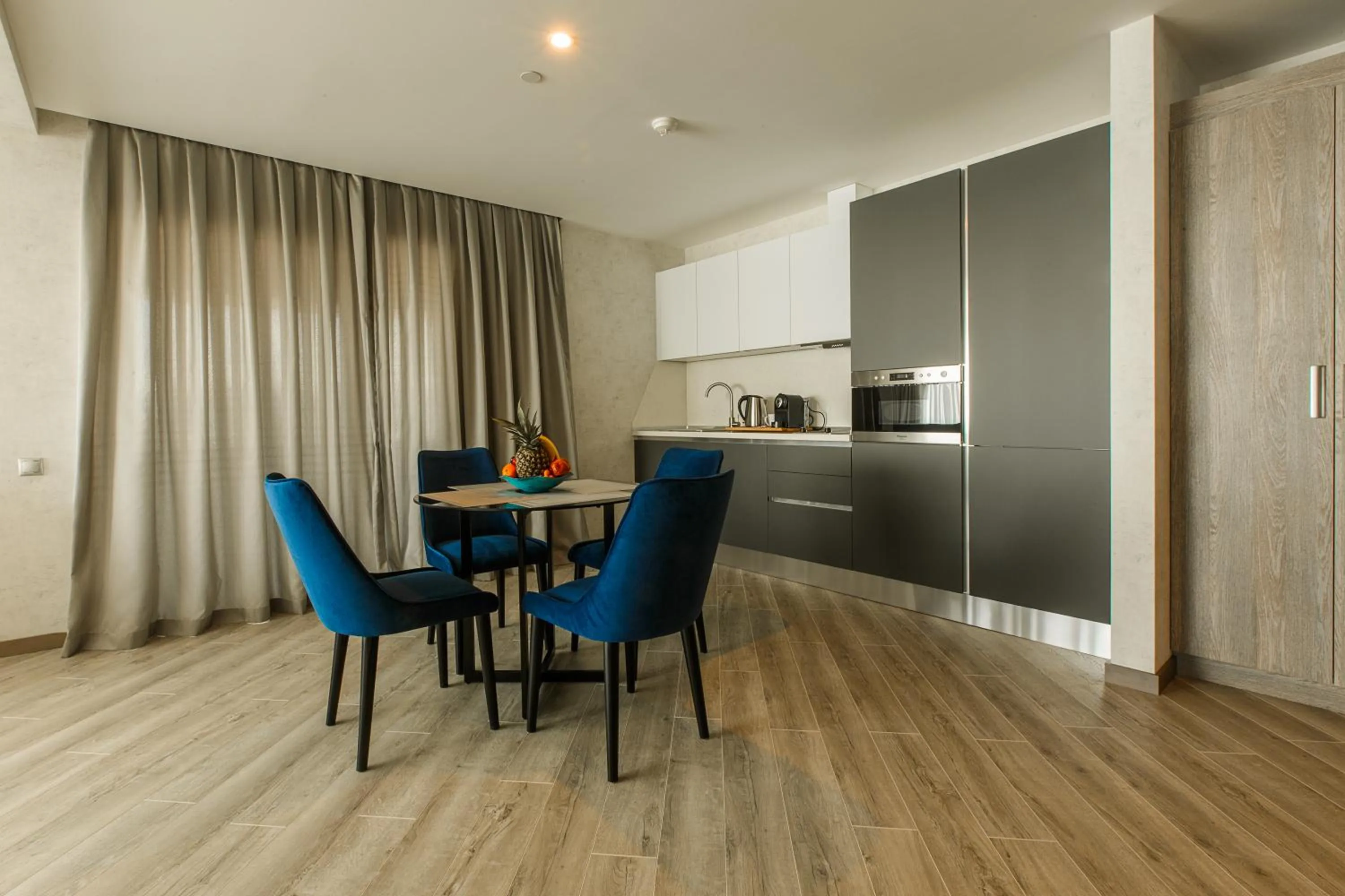 Coffee/tea facilities in Radisson Hotel Baku