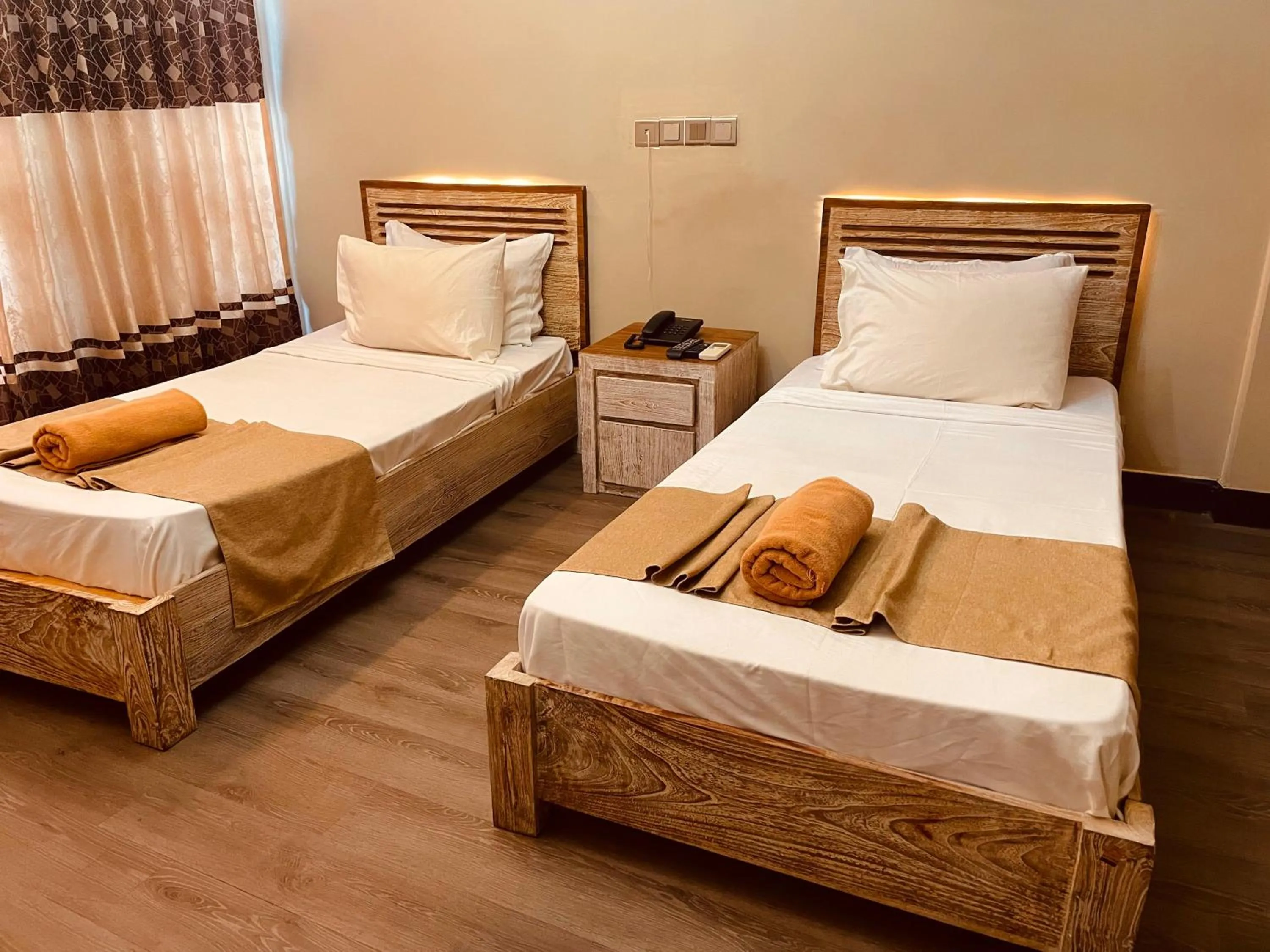 Bedroom, Bed in Omega Regency Colombo