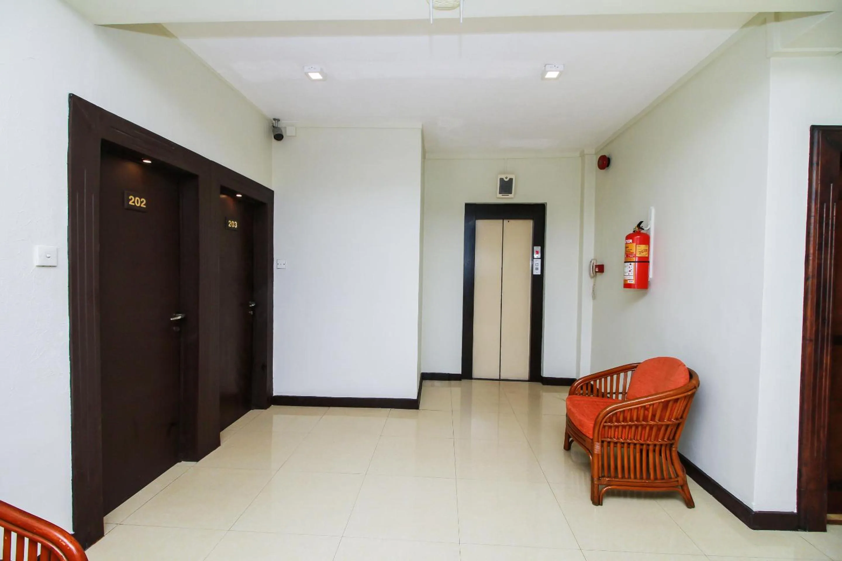 Lobby or reception in Omega Regency Colombo