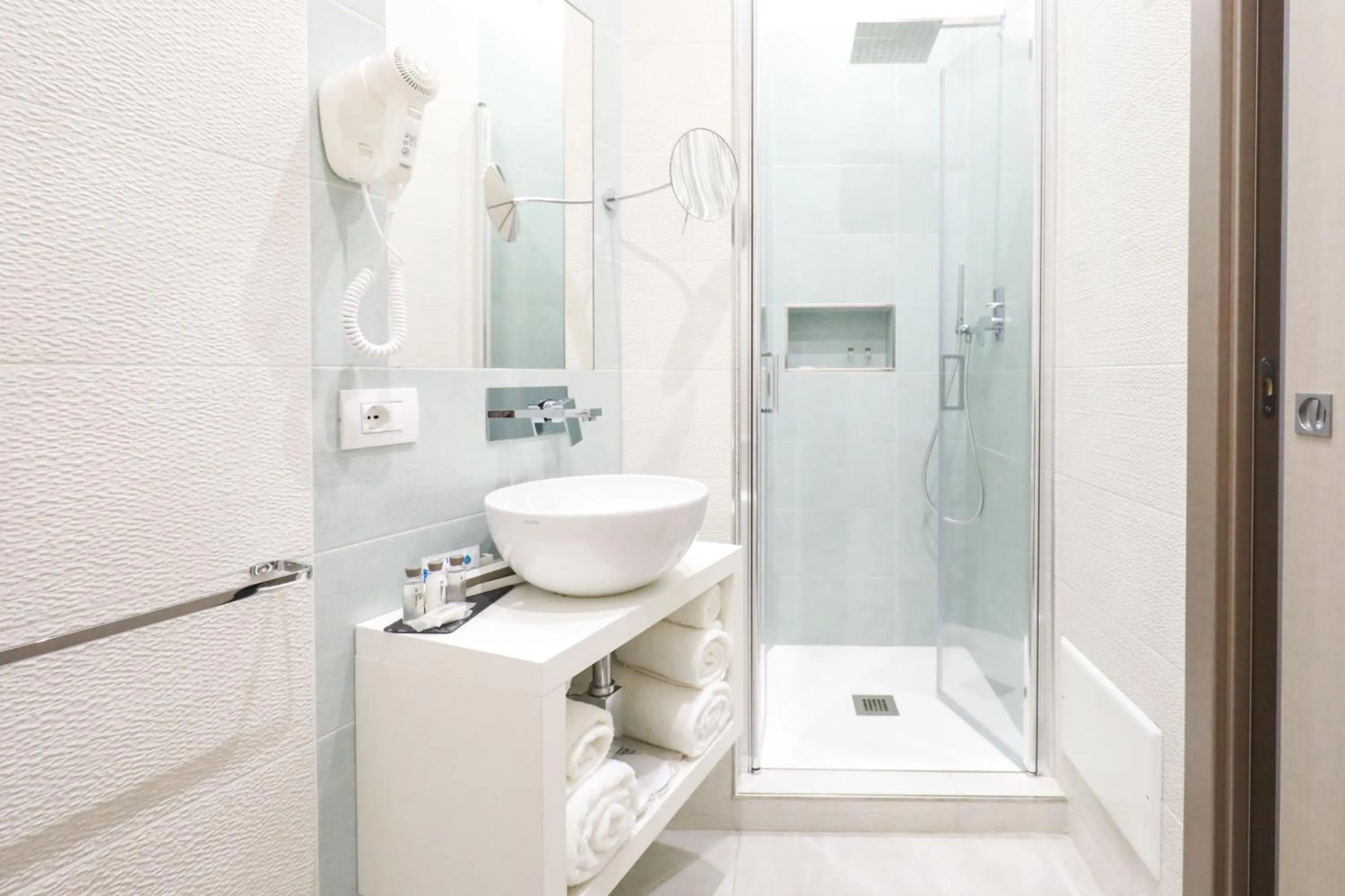 Toledo 16 Luxury Suites