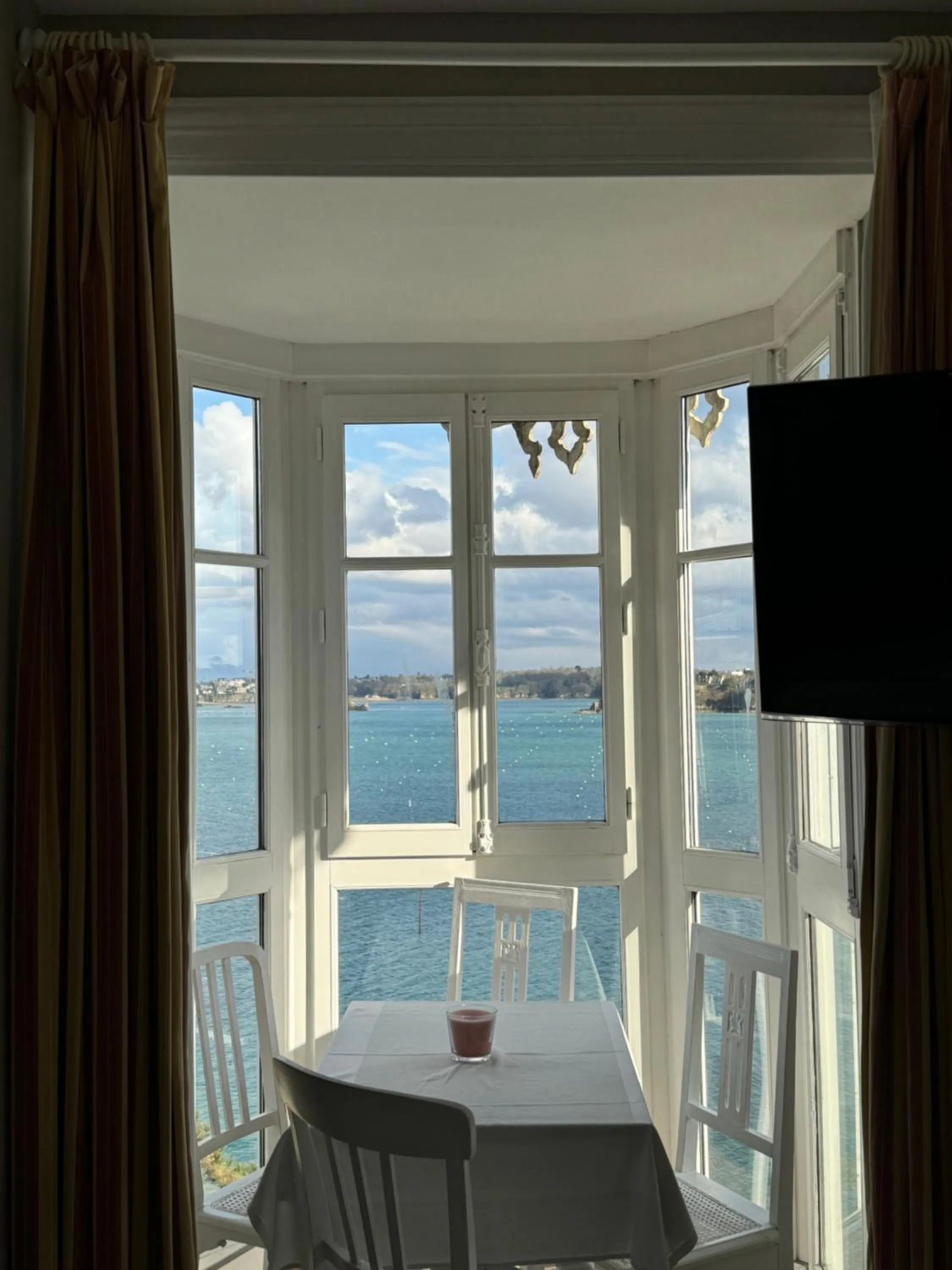 Sea view in Logis Hôtel Restaurant le Printania