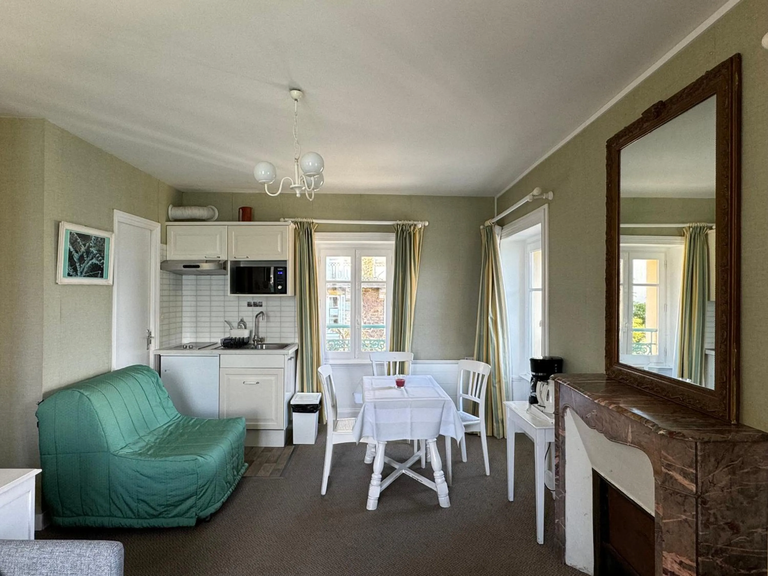 Sea view in Logis Hôtel Restaurant le Printania