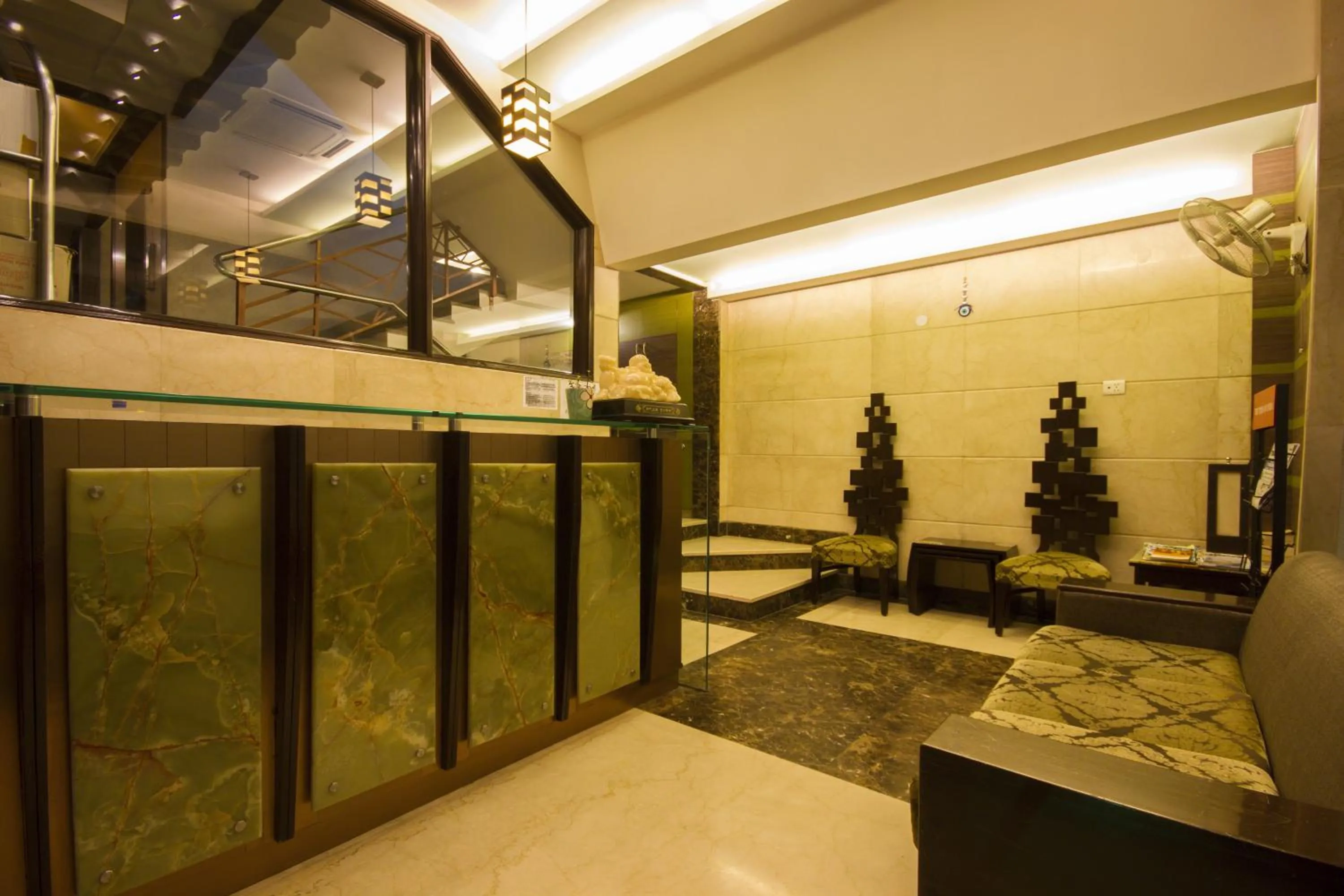 Lobby or reception in Hotel Sunstar Heights