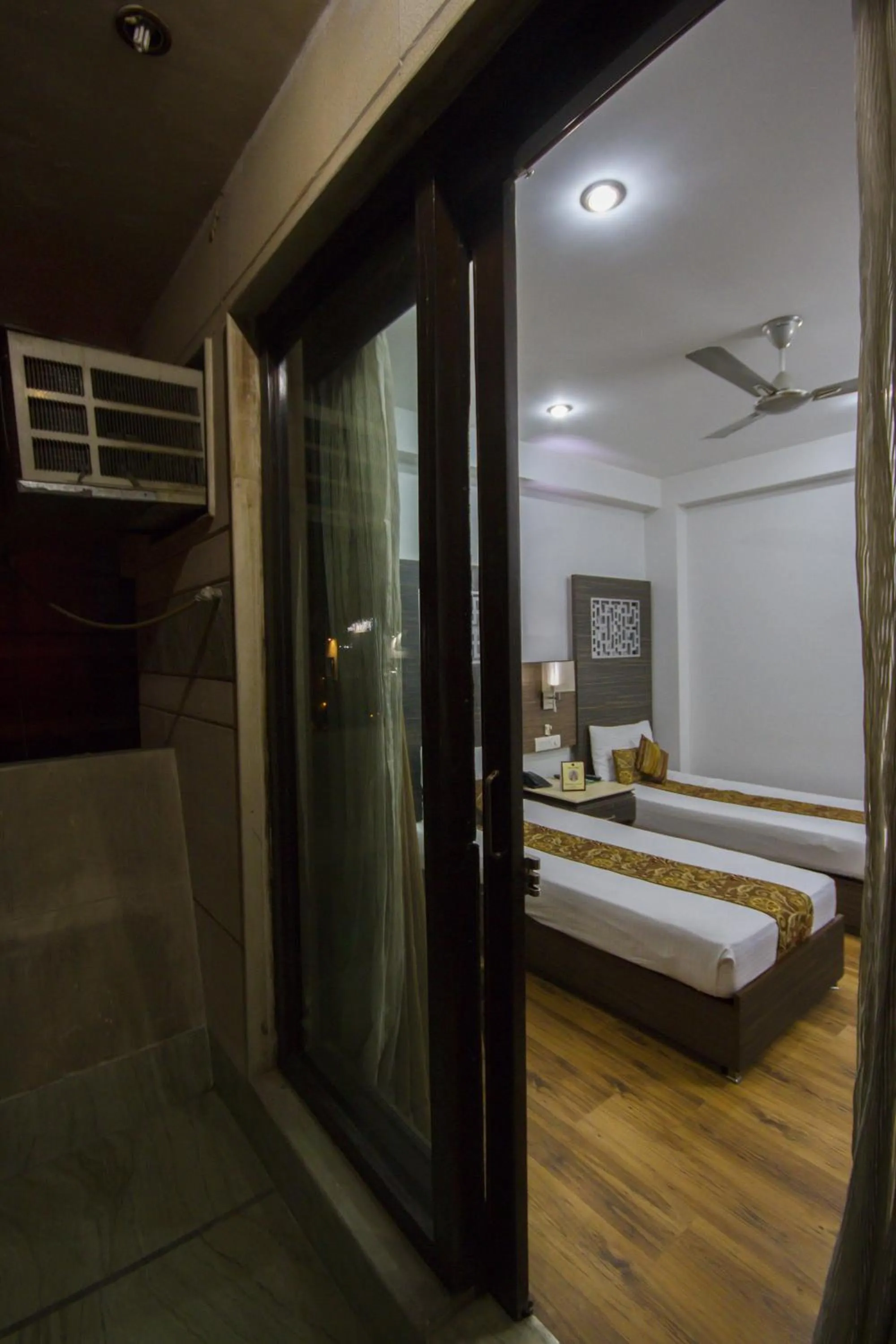 Bed in Hotel Sunstar Heights