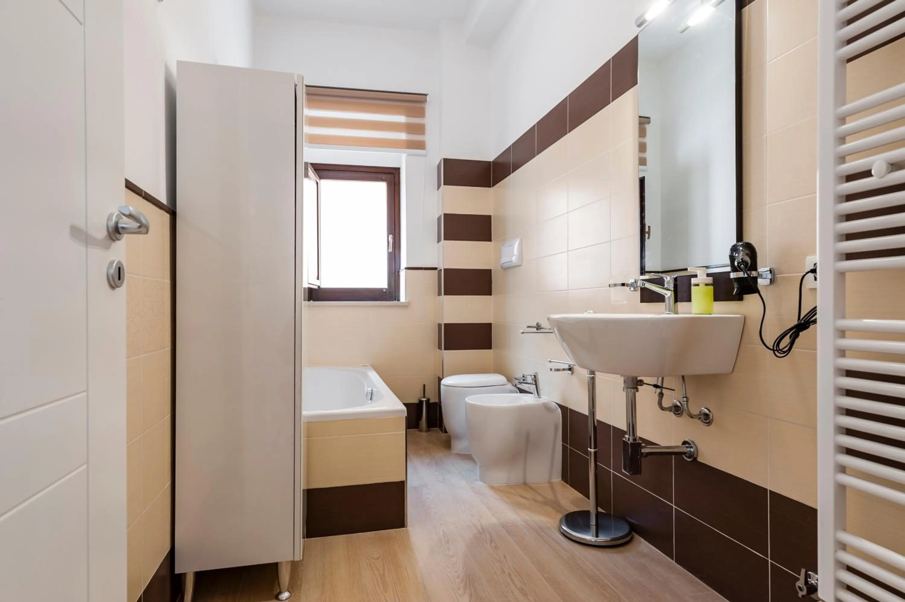 Shower in Zanzibar - Charming Rooms and Apartments