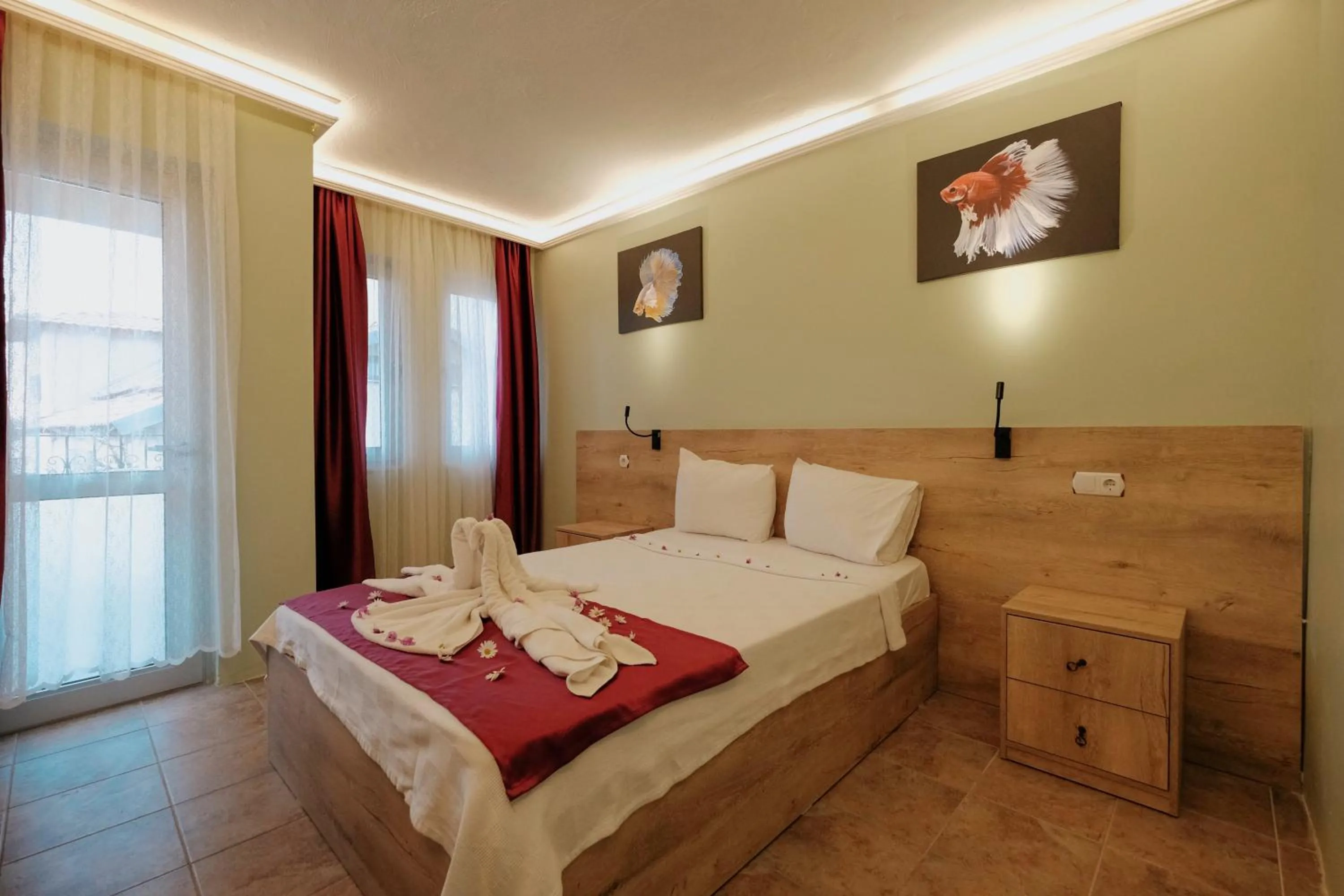 Bed in Tunacan Hotel