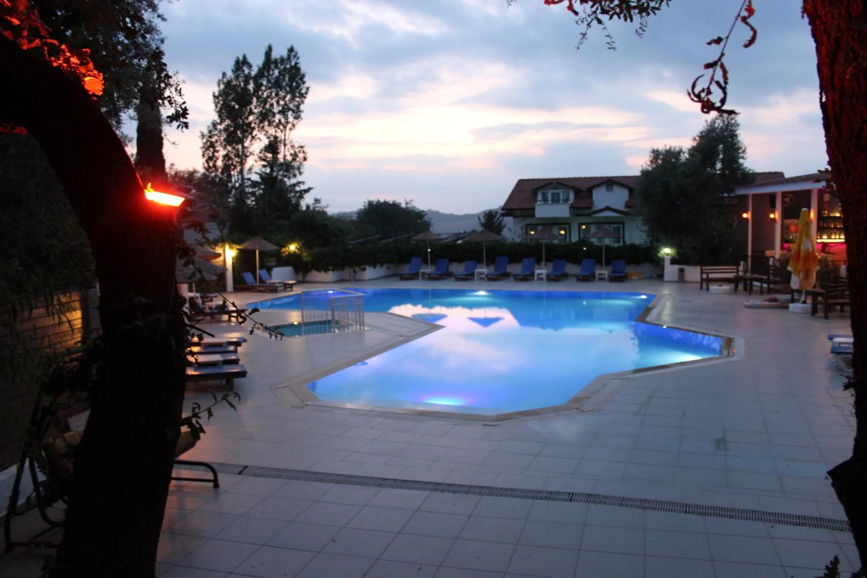 Tunacan Hotel