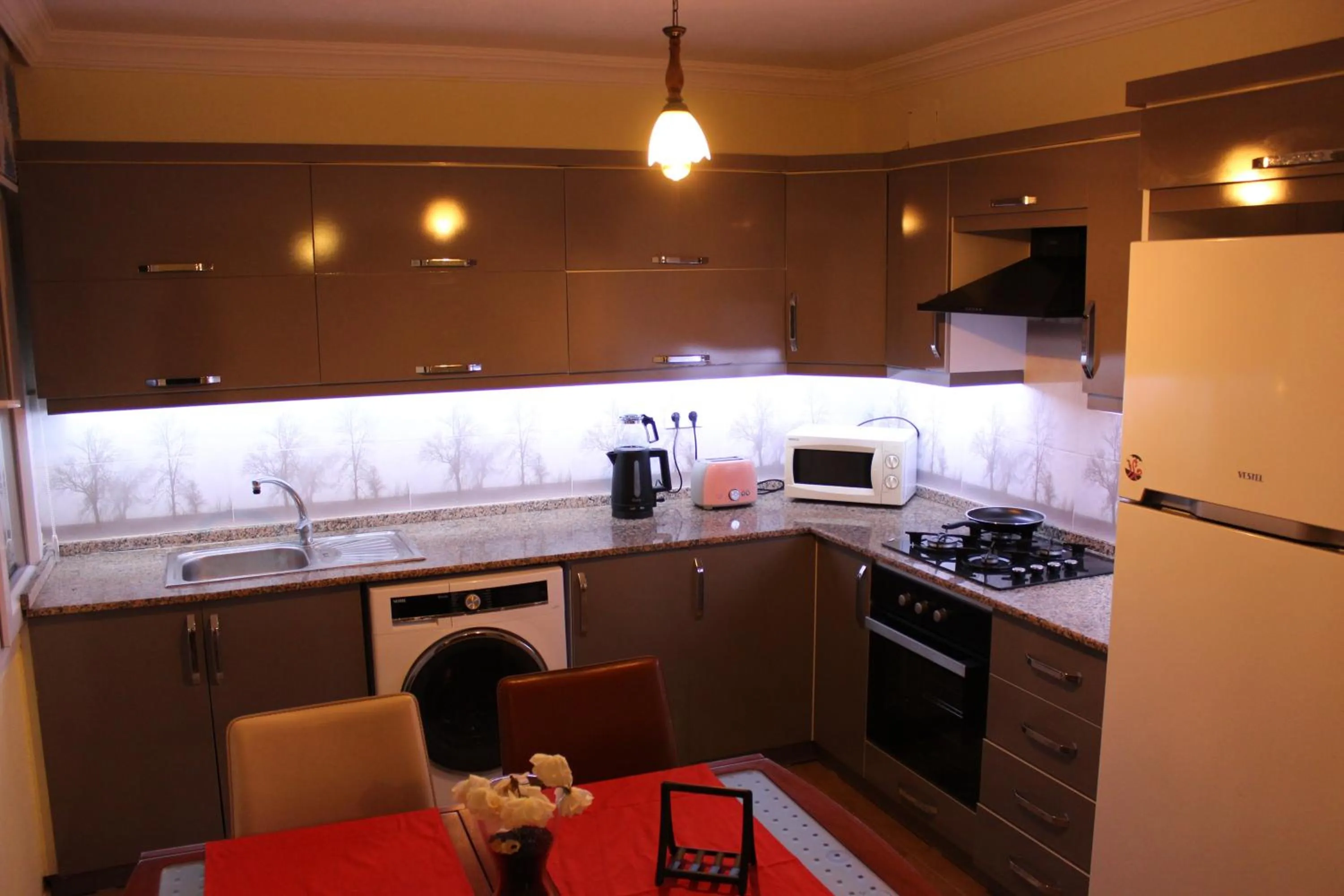 Coffee/tea facilities in Tunacan Hotel