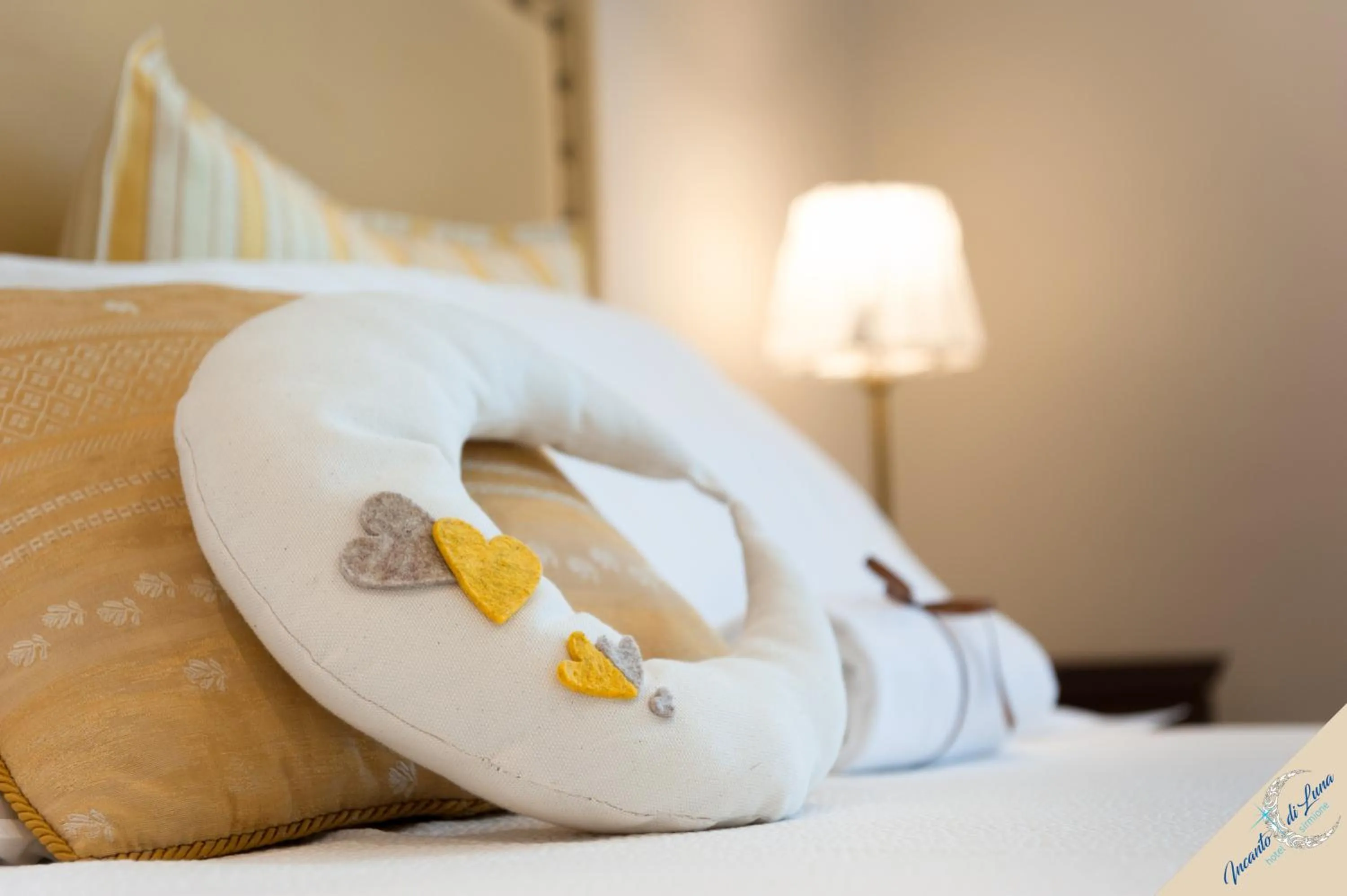 Bed in Incanto di Luna Hotel