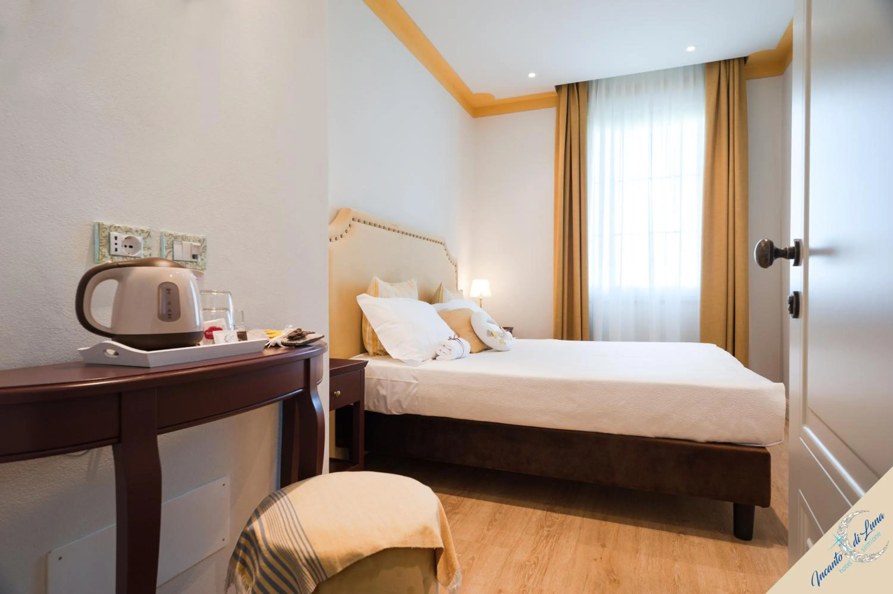 Bed in Incanto di Luna Hotel