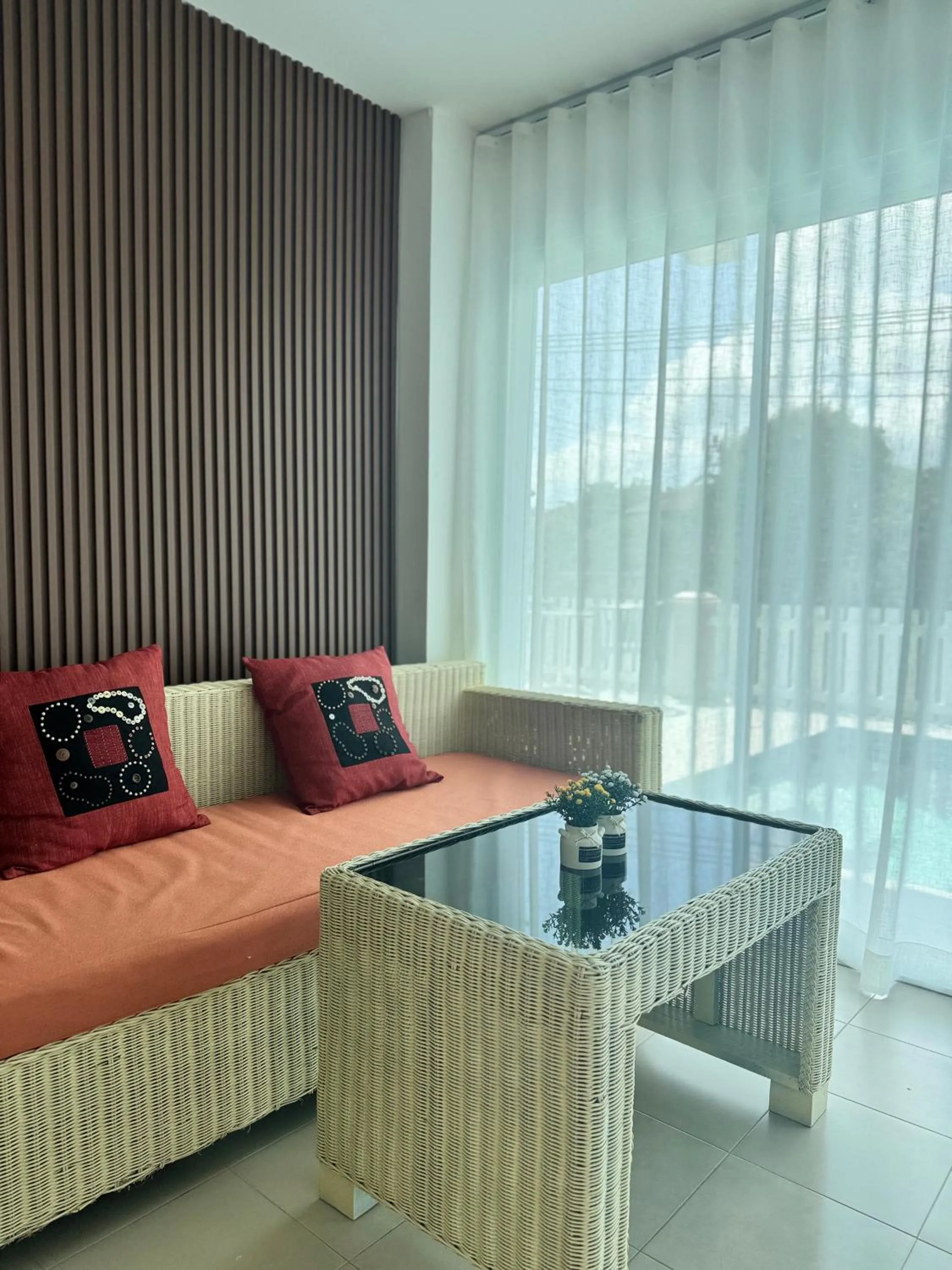 Bed in MM Hill Koh Samui Hotel - SHA Certified