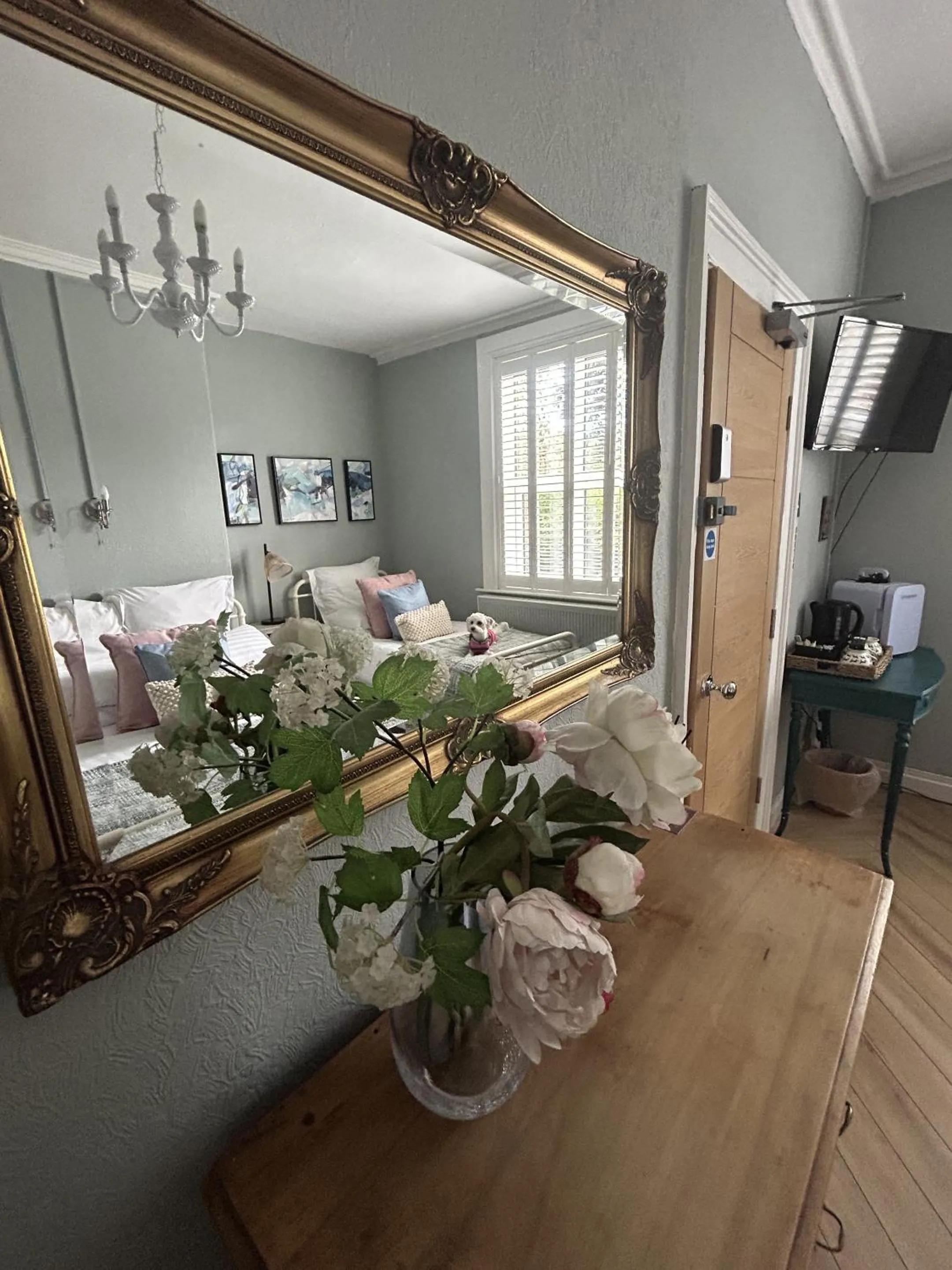Bedroom, Bed in Maison Claire