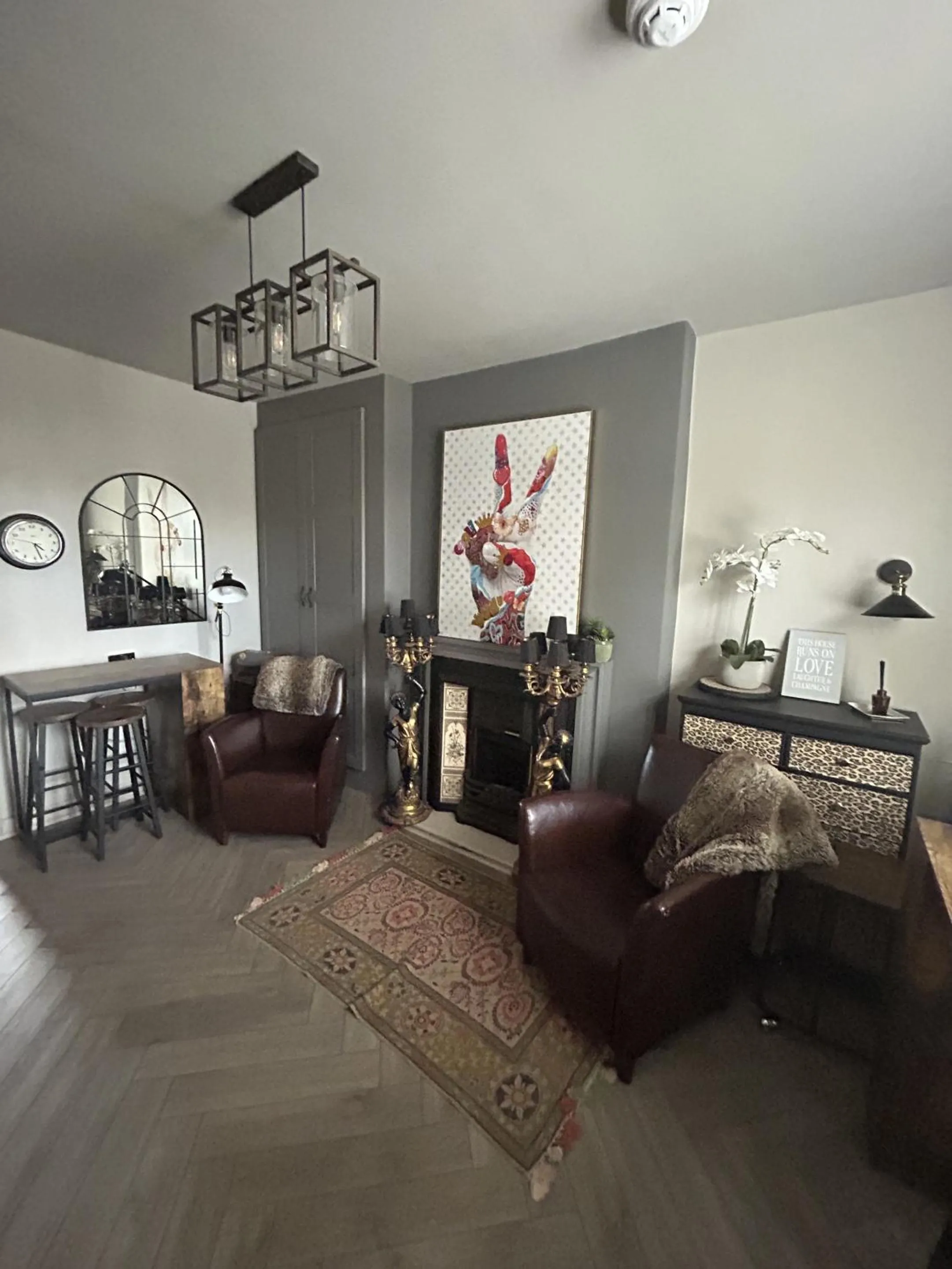 Dining area in Maison Claire