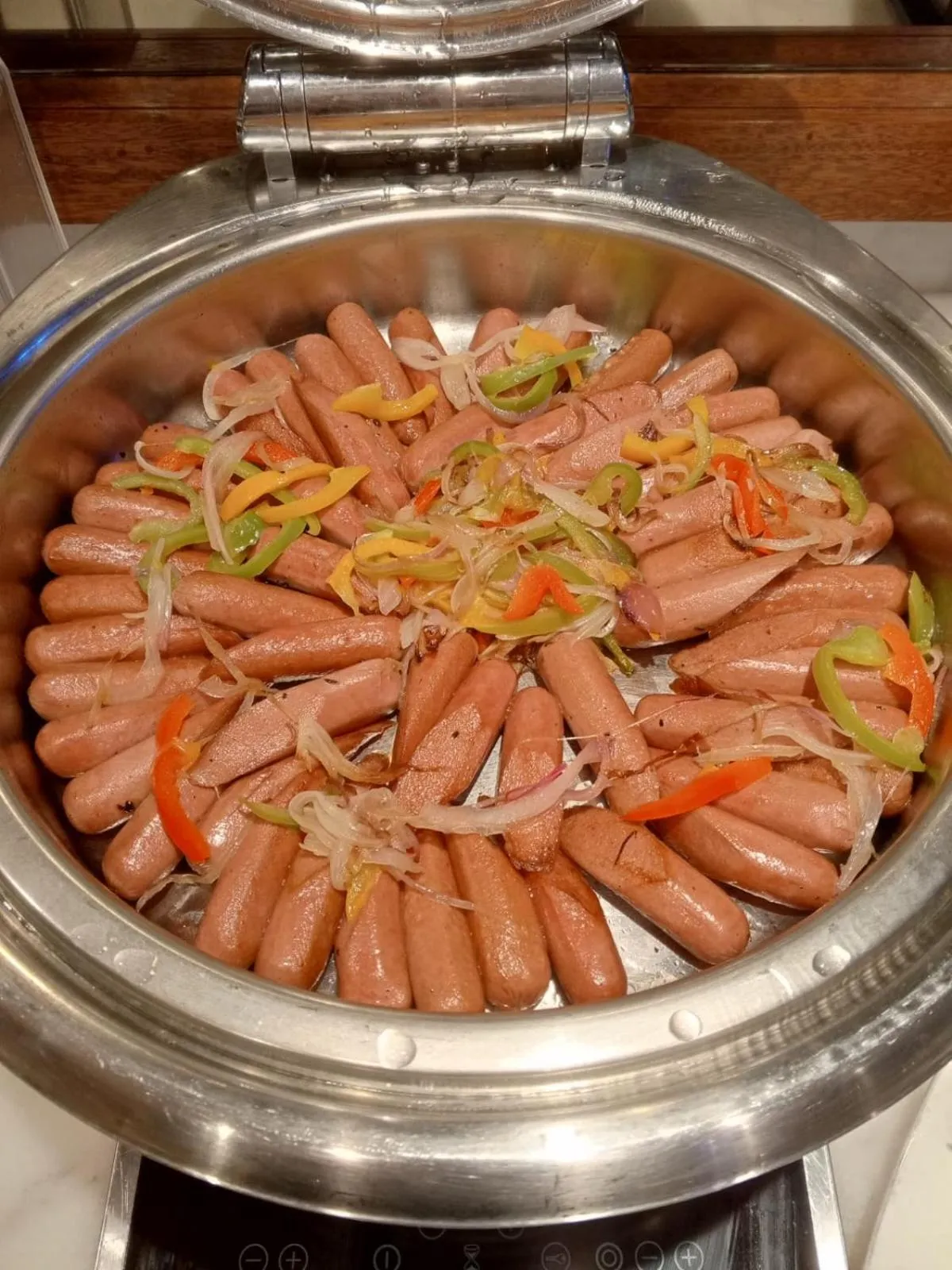 Restaurant/places to eat in Boudl Quraish